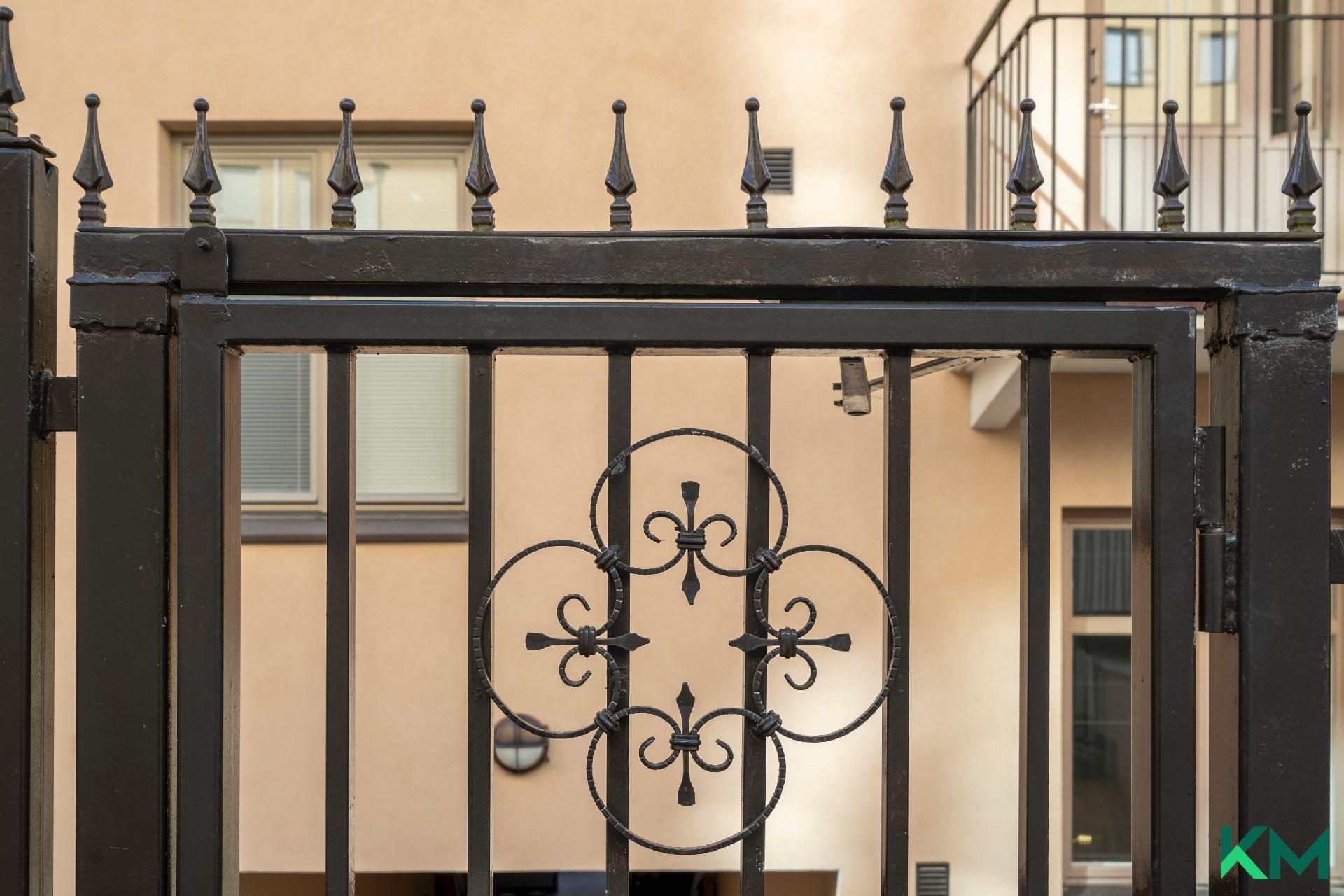 Käynti myös Pengerkujan puolelta