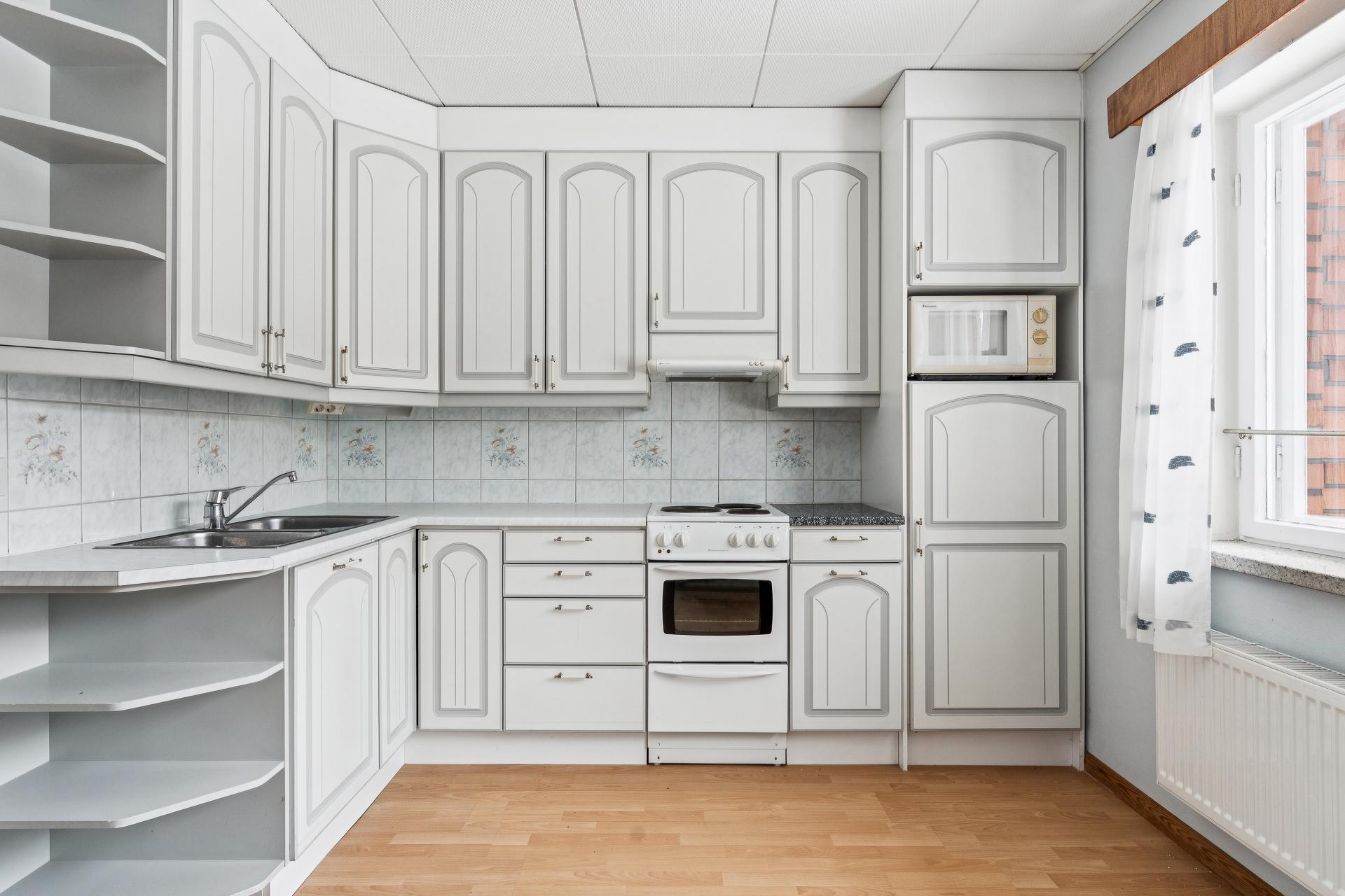 Sateenkaarentie 24, Suutarila, Helsinki