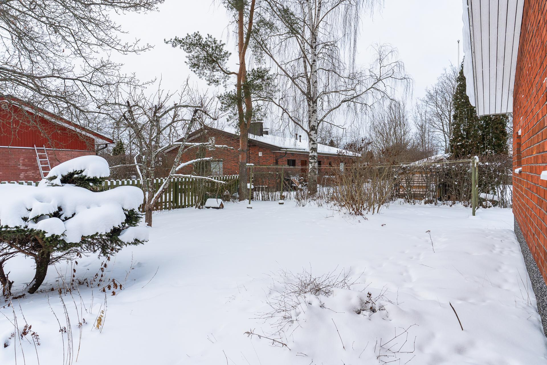 Sateenkaarentie 24, Suutarila, Helsinki