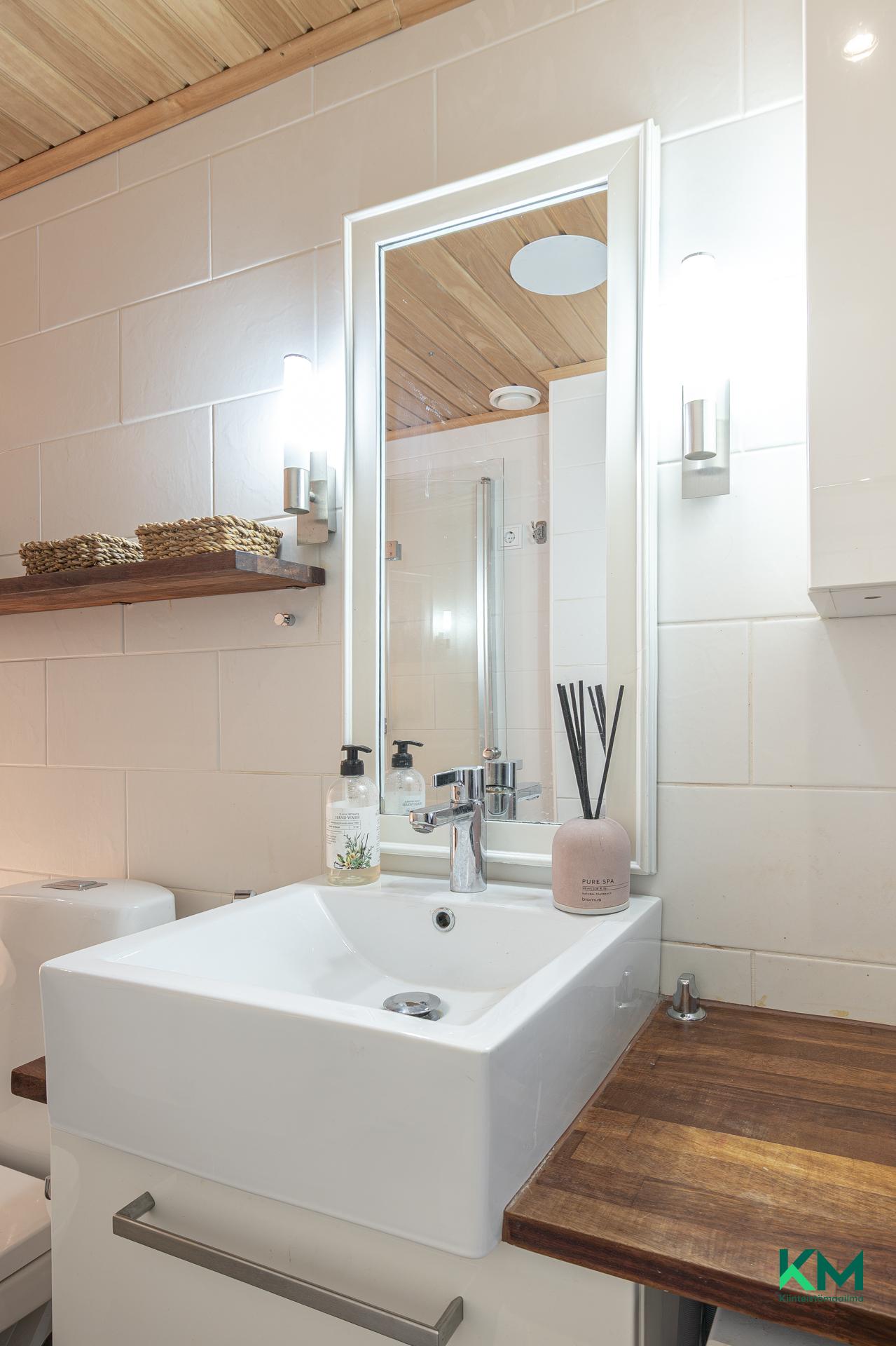 Munkkiniemen puistotie 19, Munkkiniemi, Helsinki