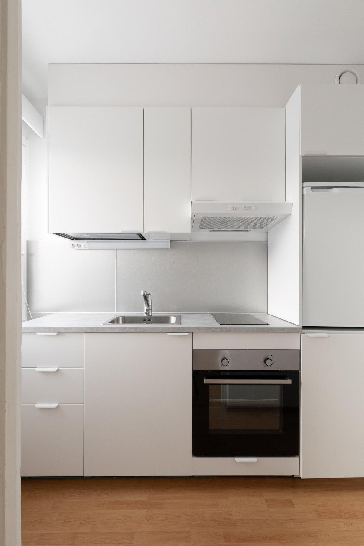 Ikkunallinen keittokomero