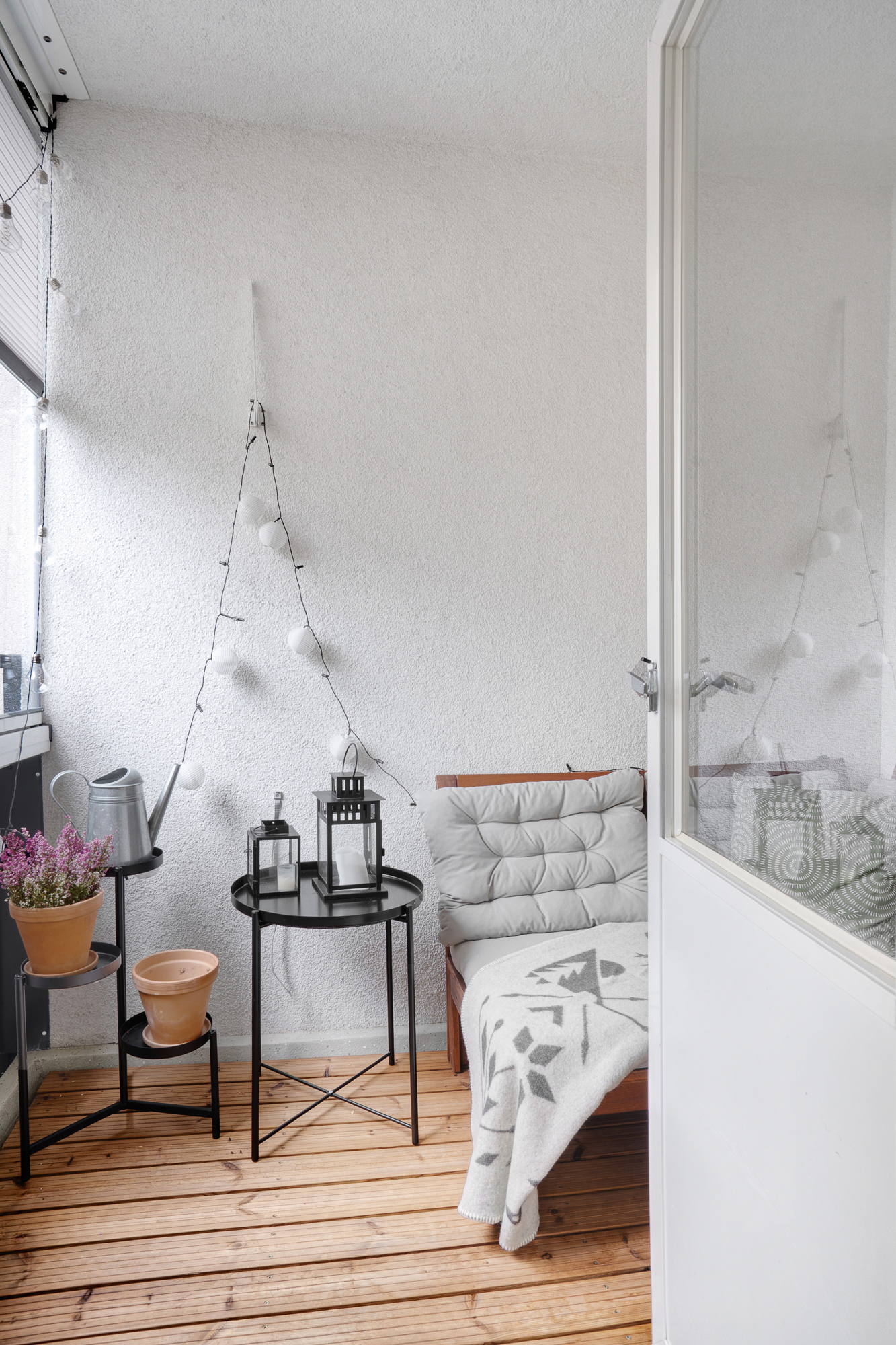 suojaisa tunnelmallinen parveke