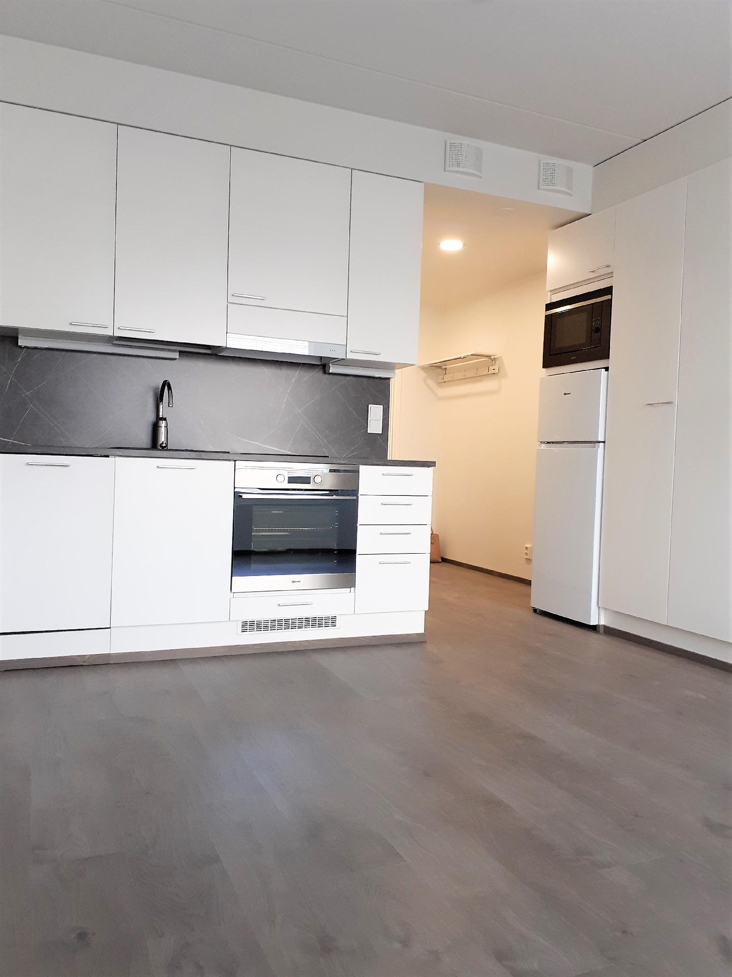 Unikkotie 11, Tikkurila, Vantaa