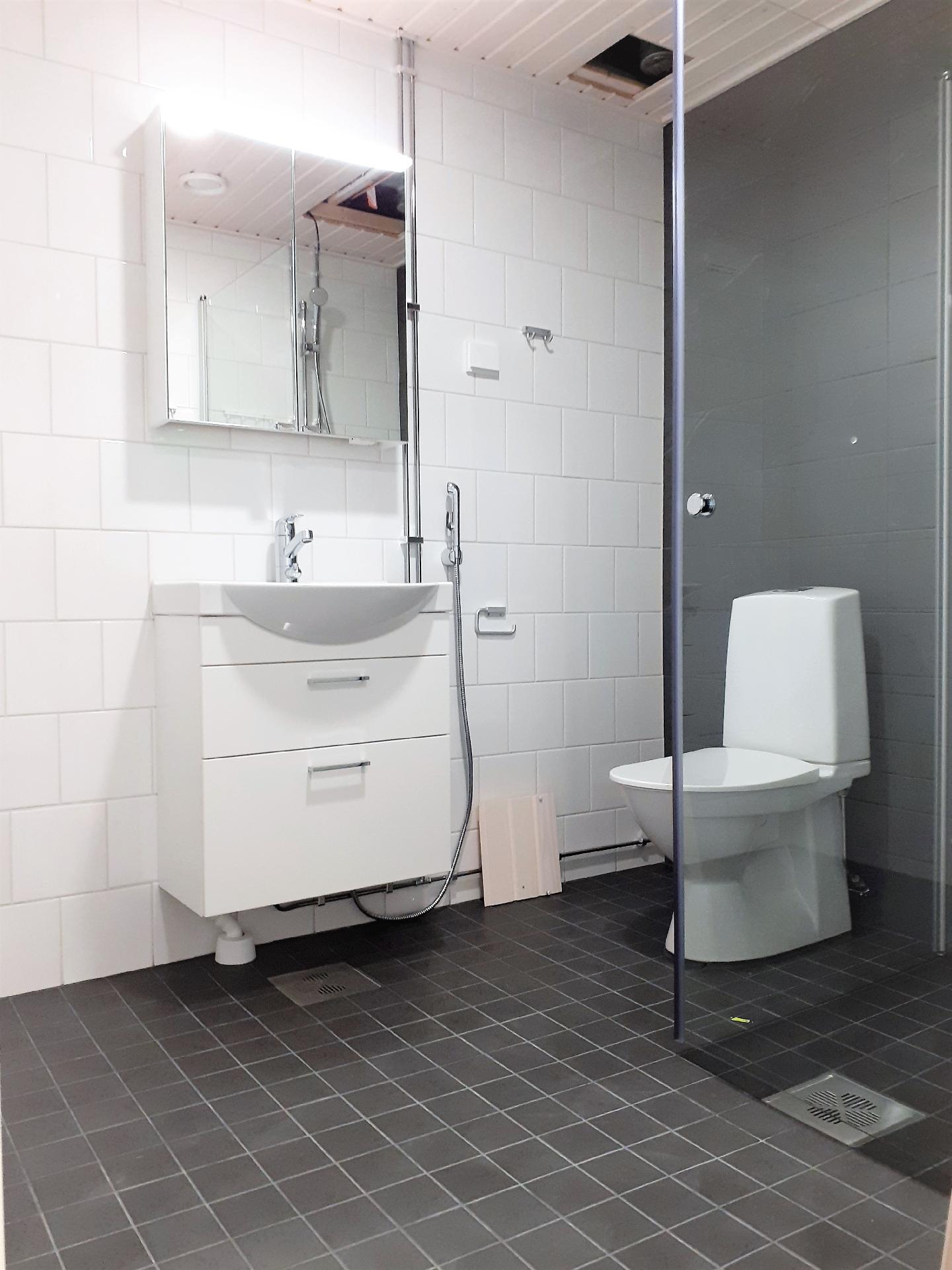 Unikkotie 11, Tikkurila, Vantaa