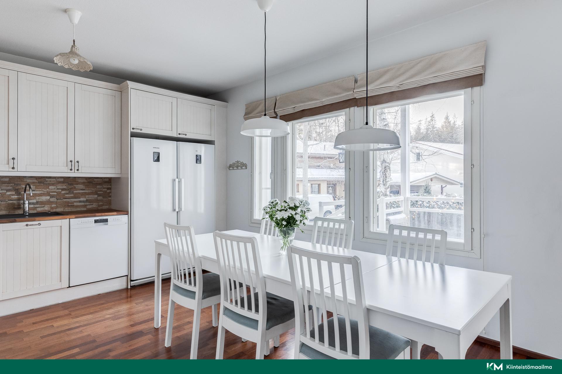 Pikkusuontie 14, Paloheinä, Helsinki