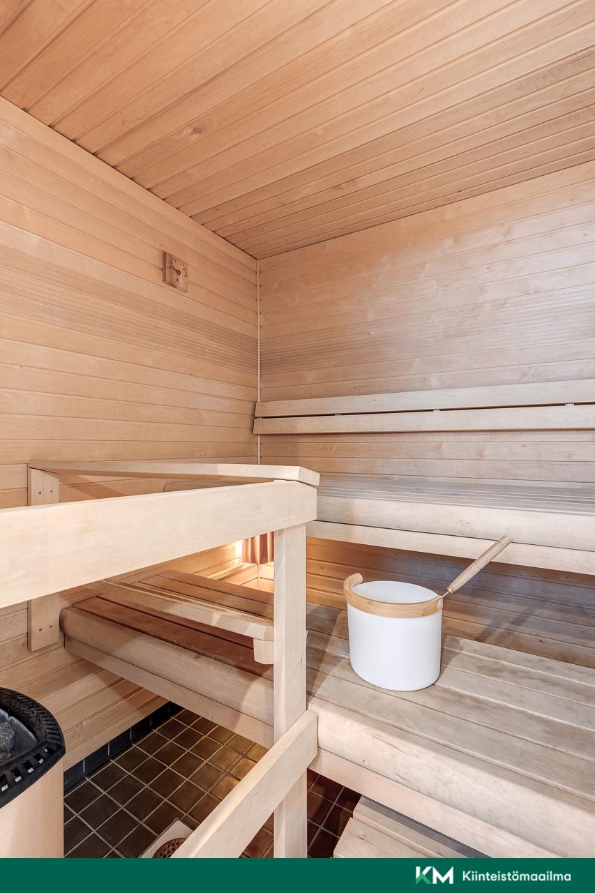 Pikkusuontie 14, Paloheinä, Helsinki