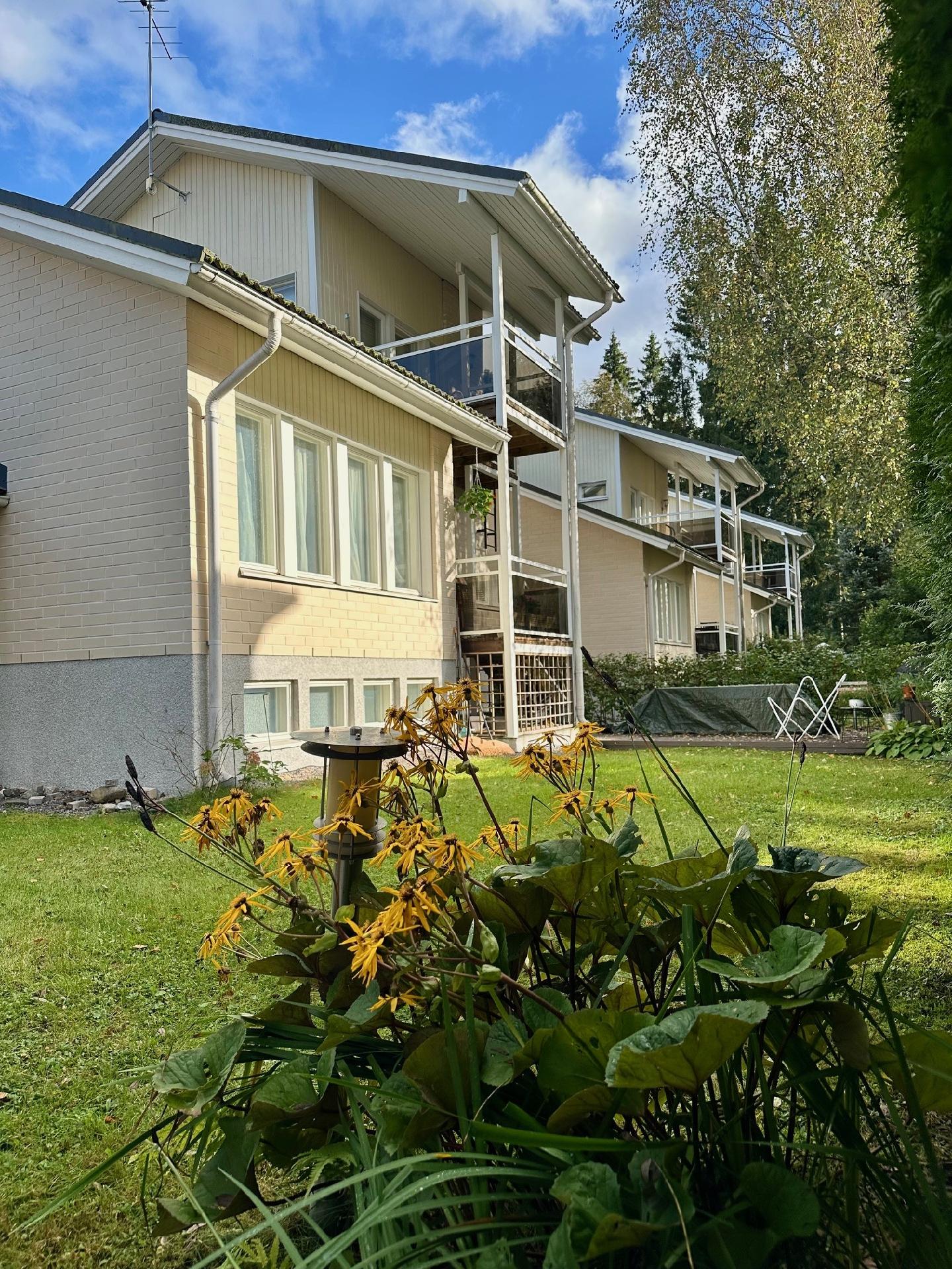 Pikkusuontie 14, Paloheinä, Helsinki