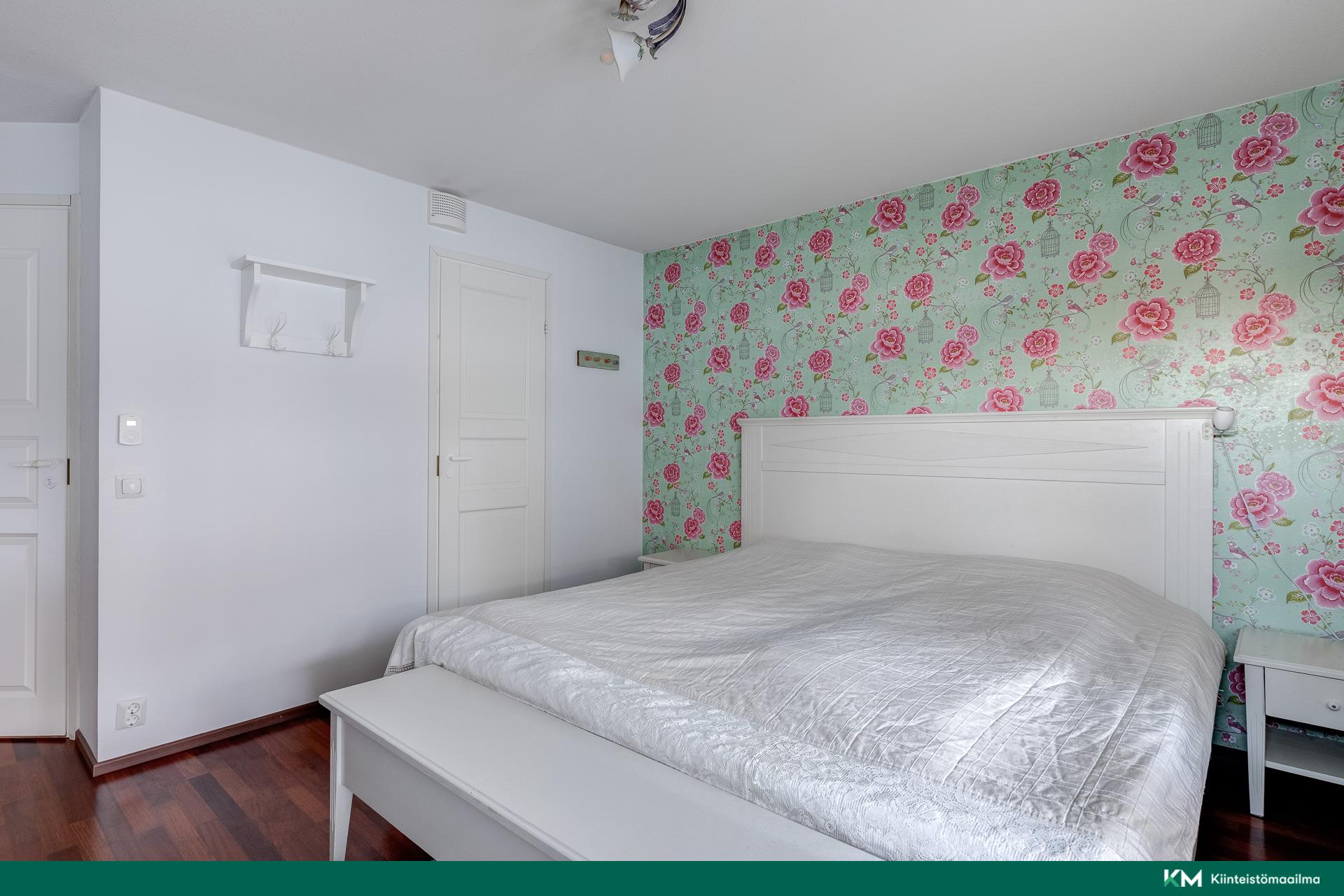 Pikkusuontie 14, Paloheinä, Helsinki