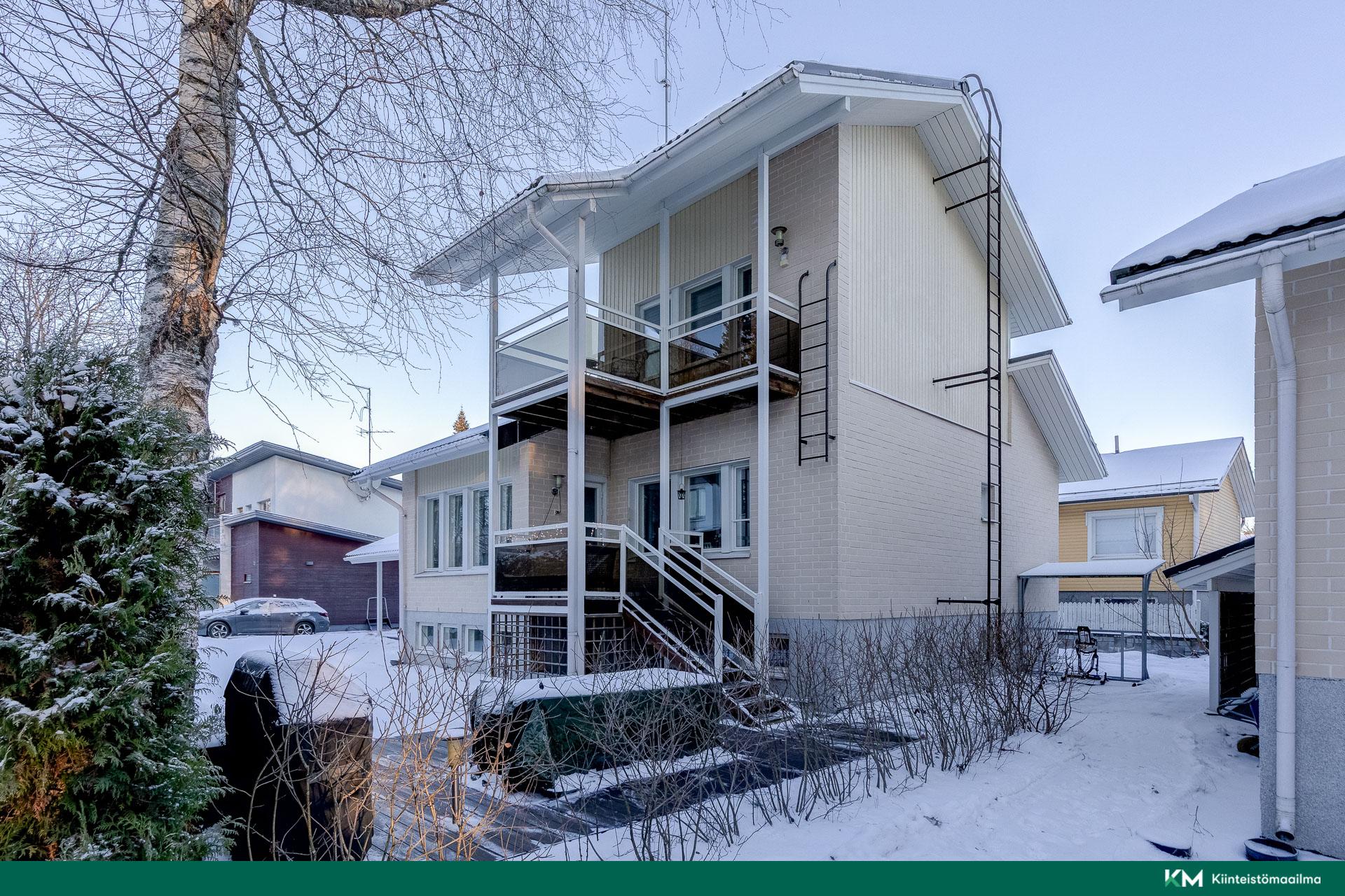 Pikkusuontie 14, Paloheinä, Helsinki