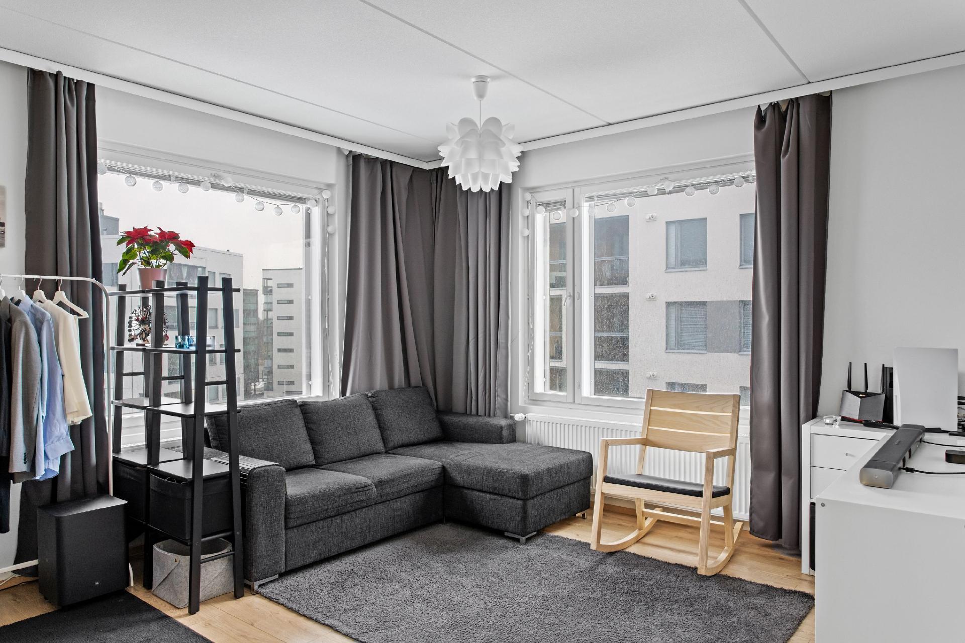 Kaarlo Sarkian katu 10, Vermonniitty, Espoo