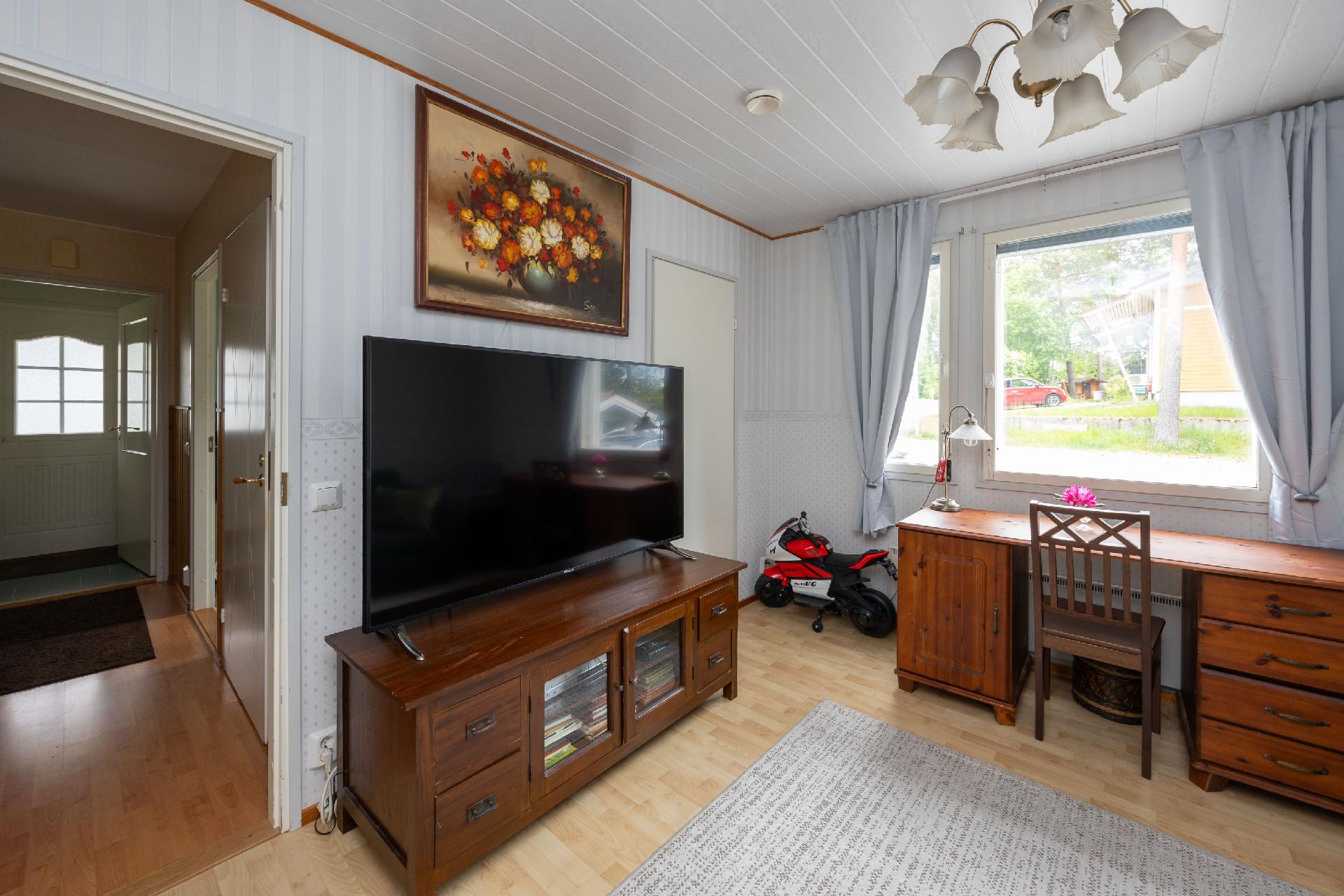 Pestikuja 10, Routio, Lohja