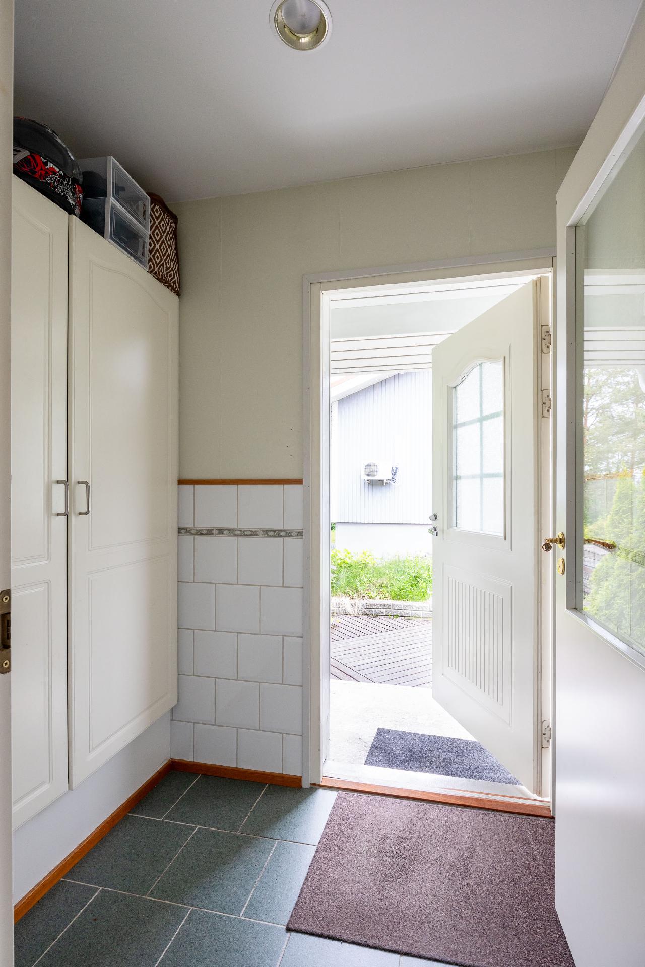 Pestikuja 10, Routio, Lohja