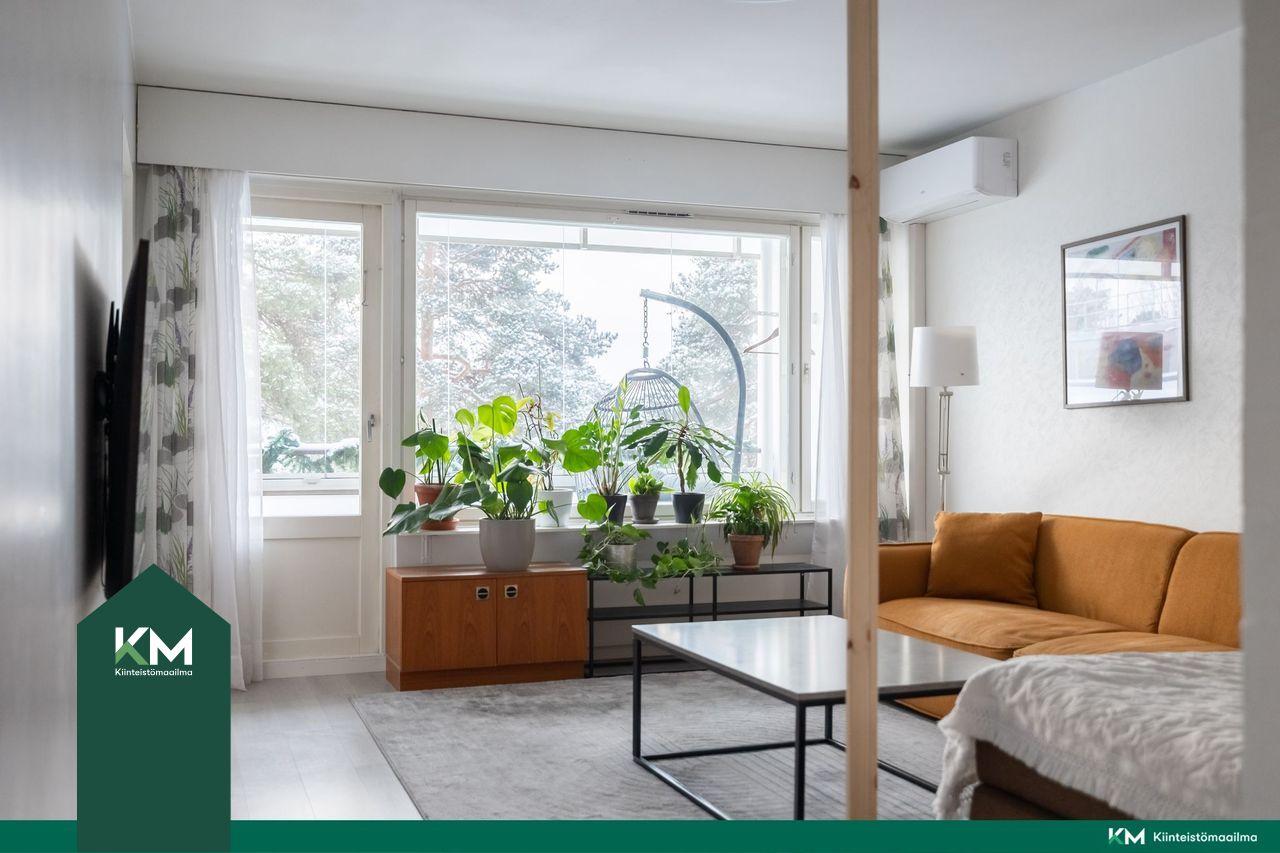 Pääskysentie 2A, Metsola, Kotka