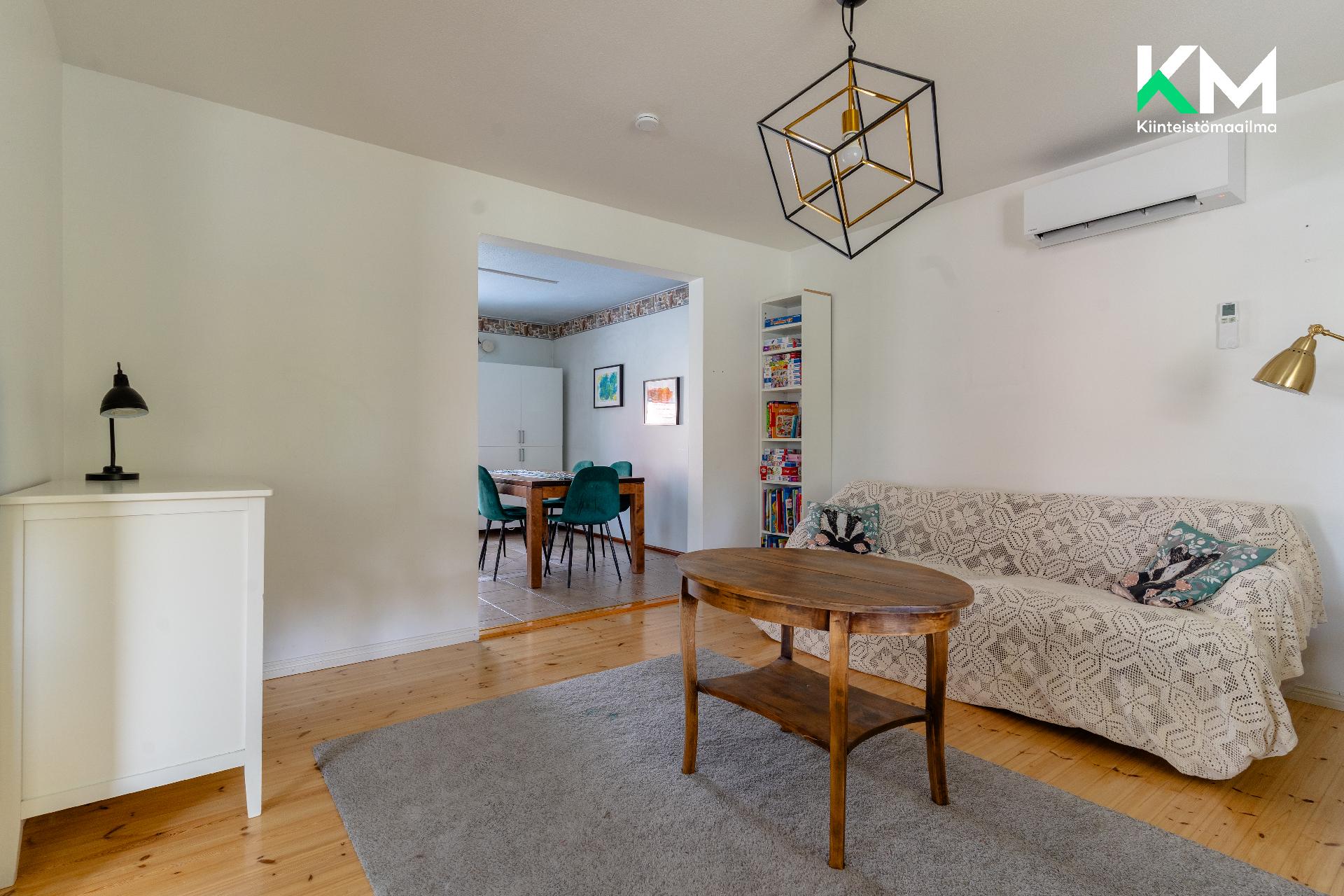 Harjutie 28, Ruskeasanta, Vantaa