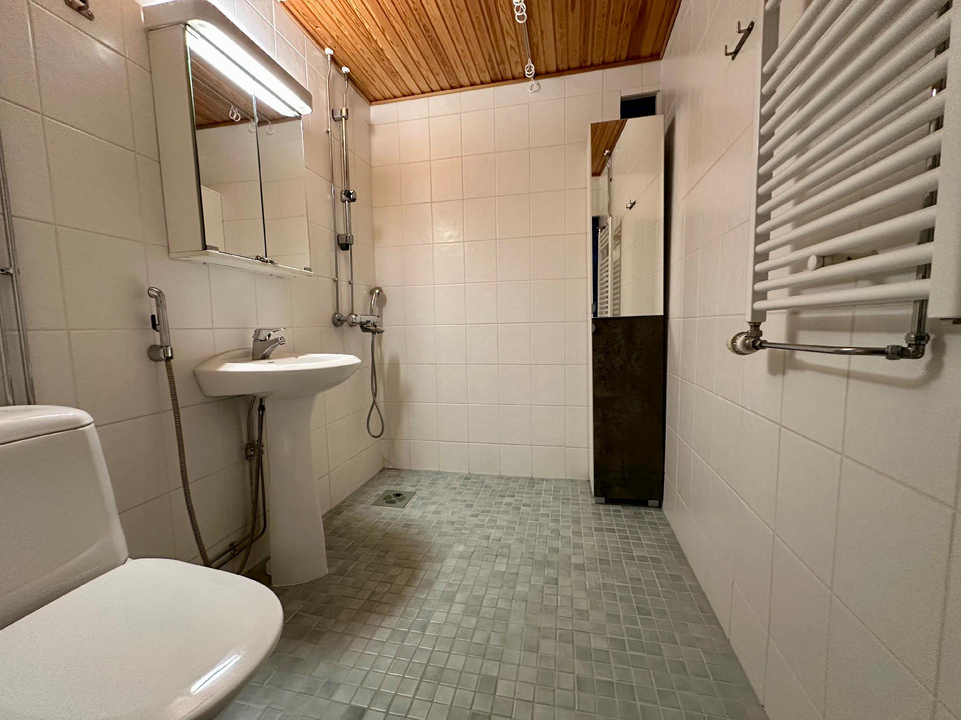 Toivoniementie 3, Toivoniemi, Oulu