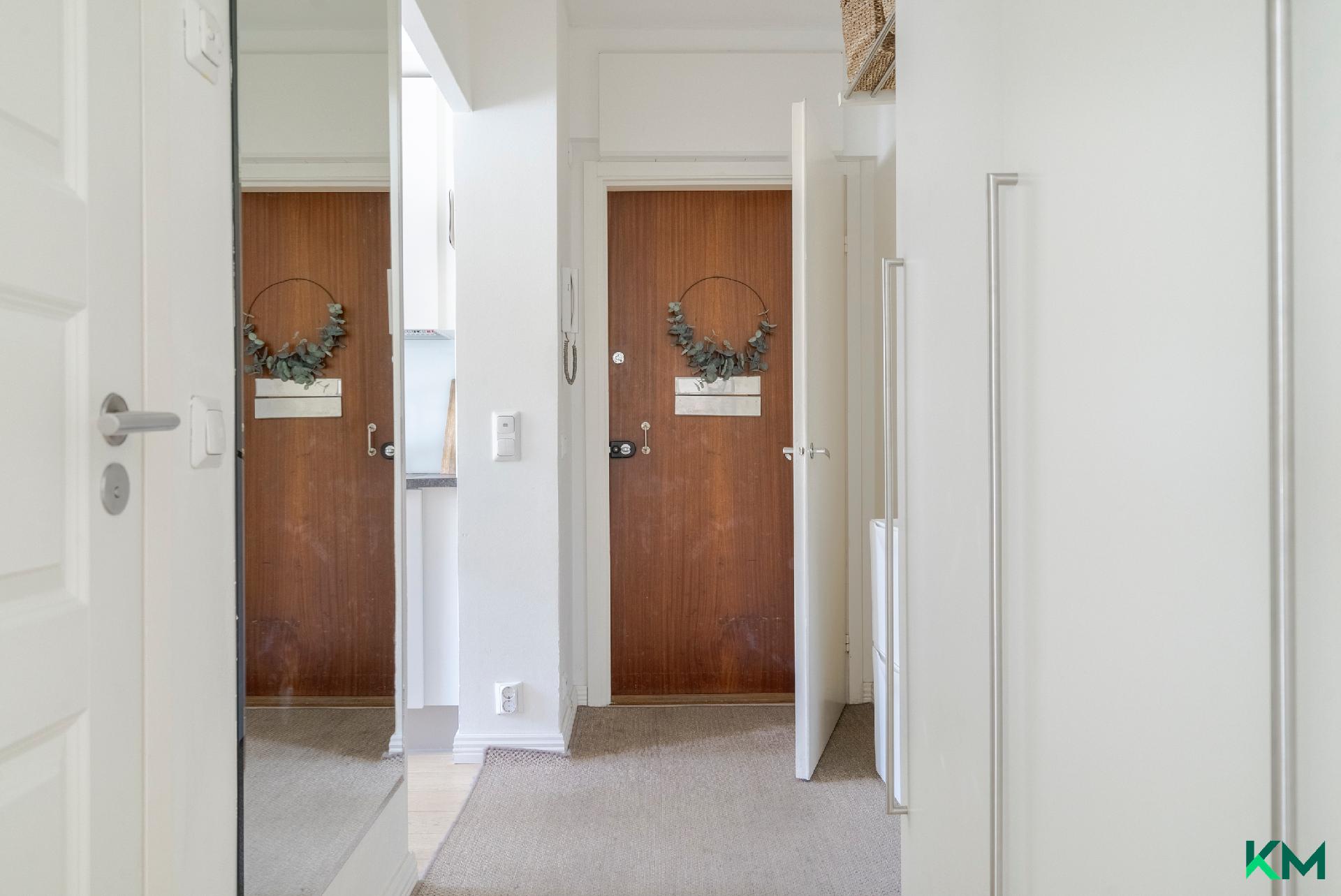 Iso Roobertinkatu 46, Punavuori, Helsinki