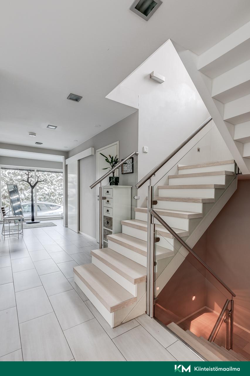 Elontie 104a, Länsi-Pakila, Helsinki