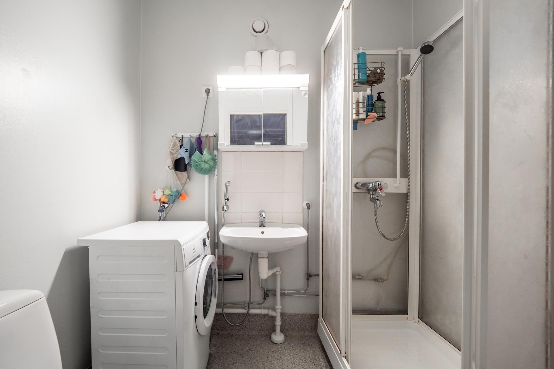 Sairaalanrinne 4, Kontinkangas, Oulu