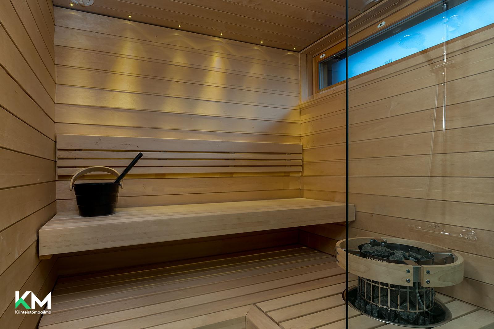 Palloilijantie 17, Kivikkokangas, Oulu