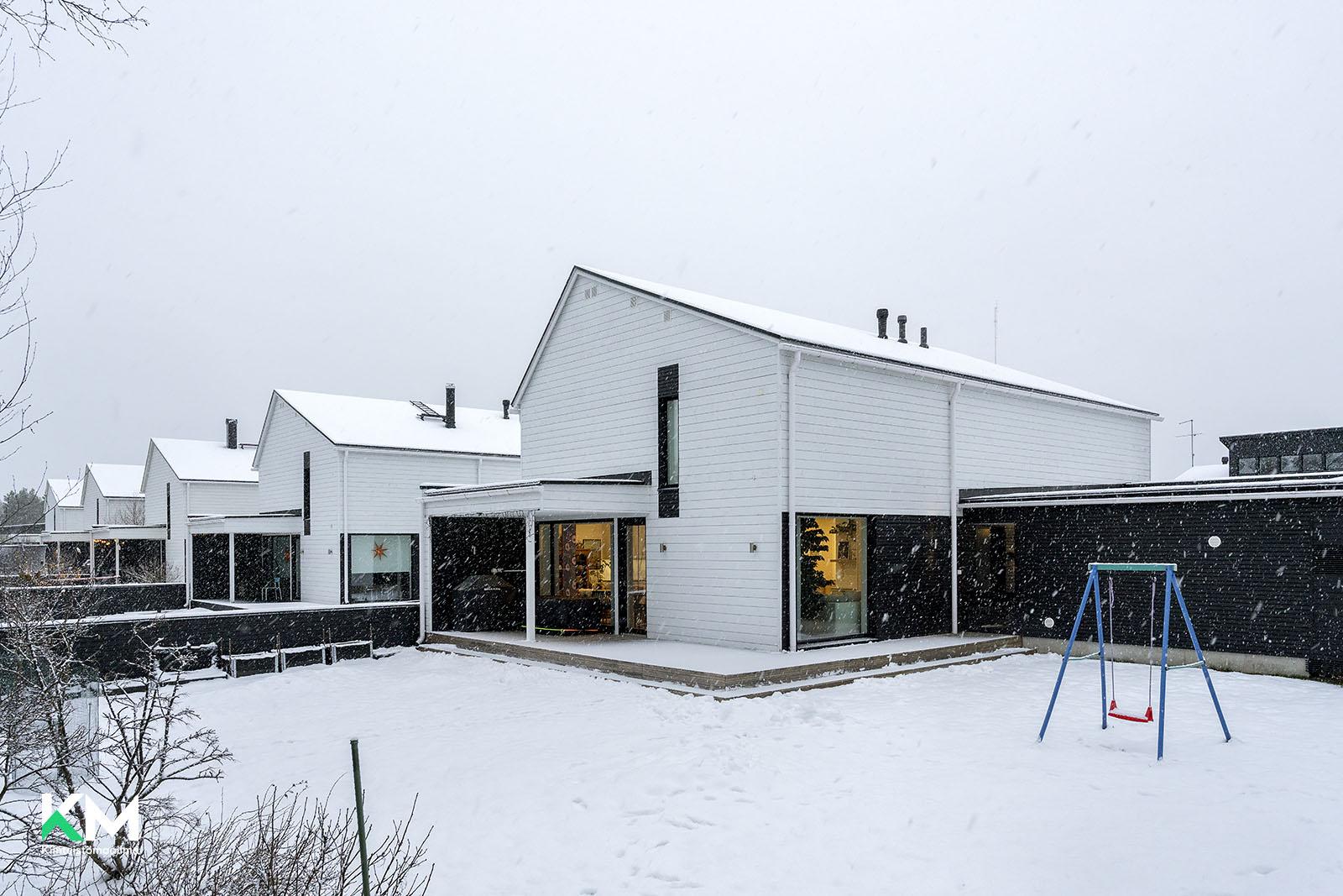 Palloilijantie 17, Kivikkokangas, Oulu