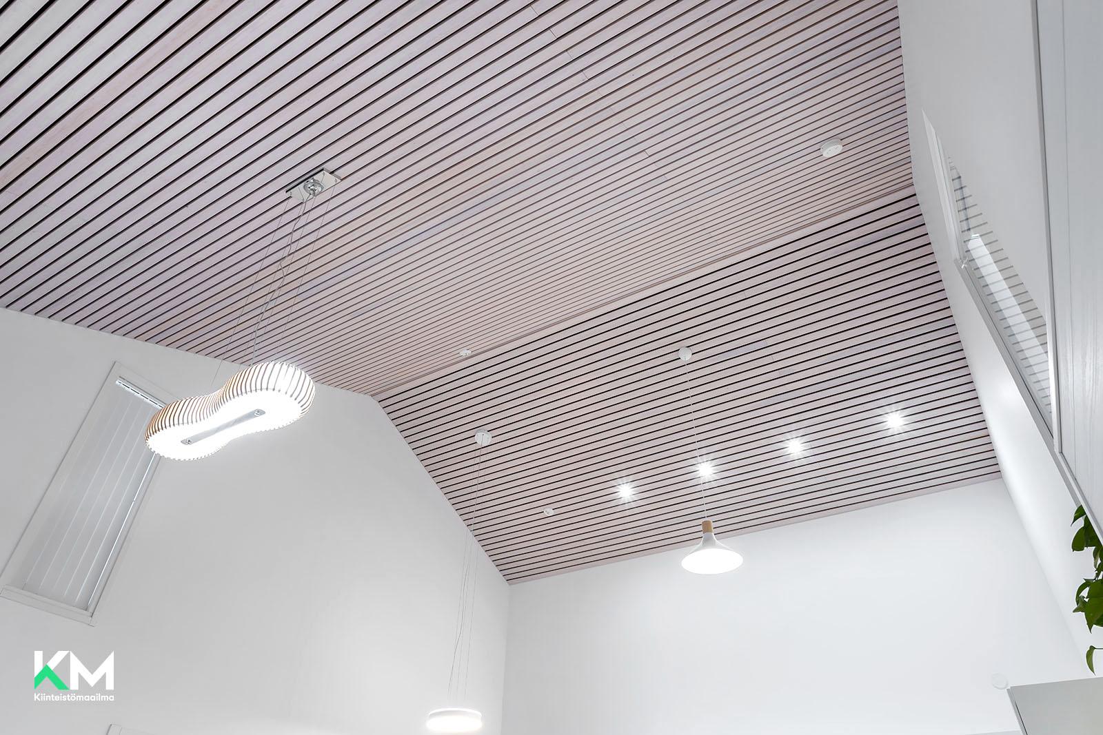 Palloilijantie 17, Kivikkokangas, Oulu