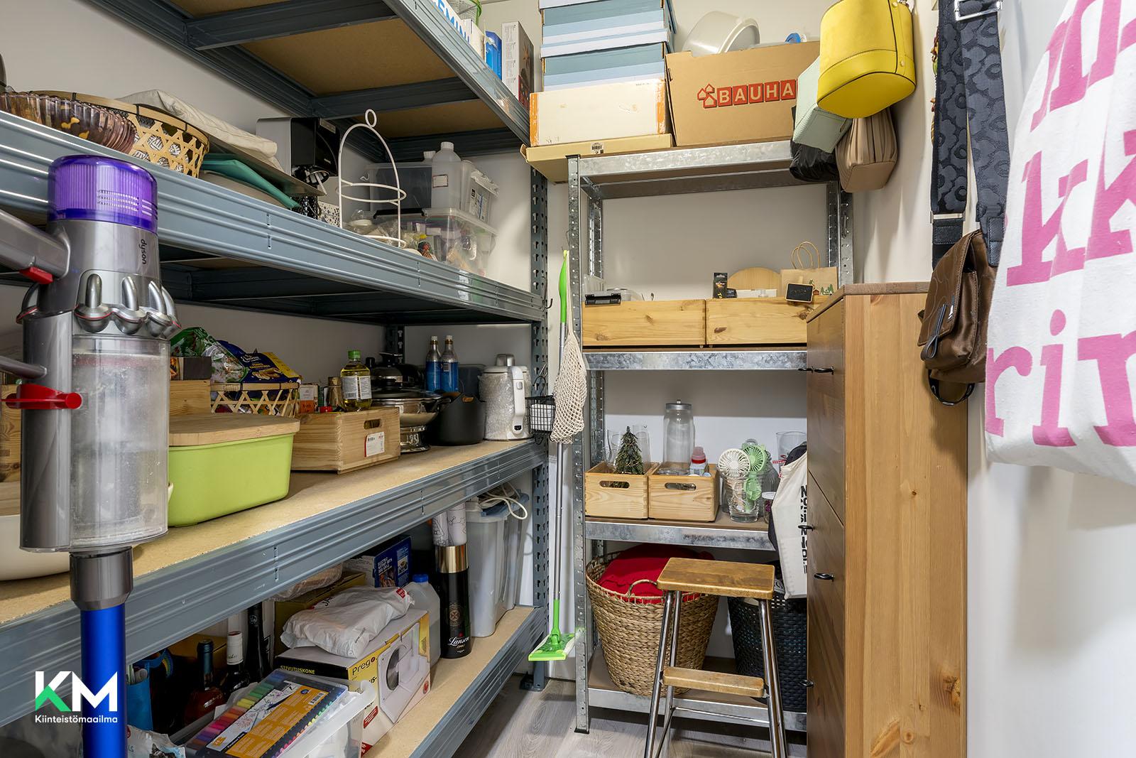 Palloilijantie 17, Kivikkokangas, Oulu