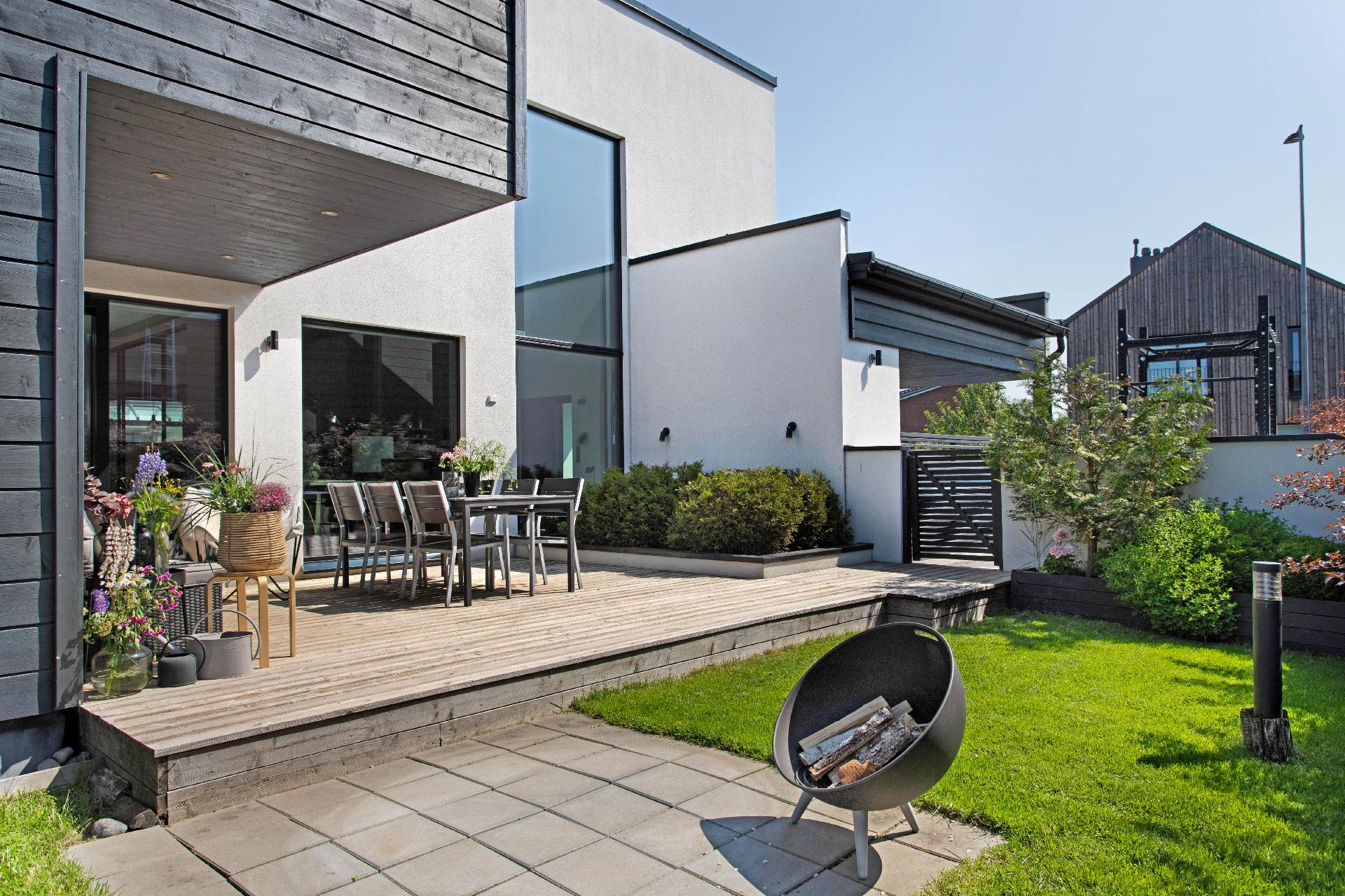 Rubiinikehä 25, Kivistö, Vantaa