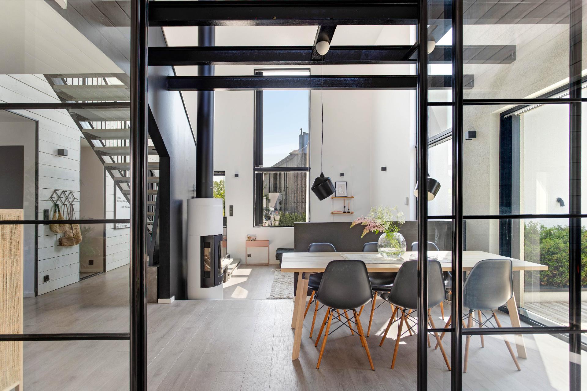 Rubiinikehä 25, Kivistö, Vantaa