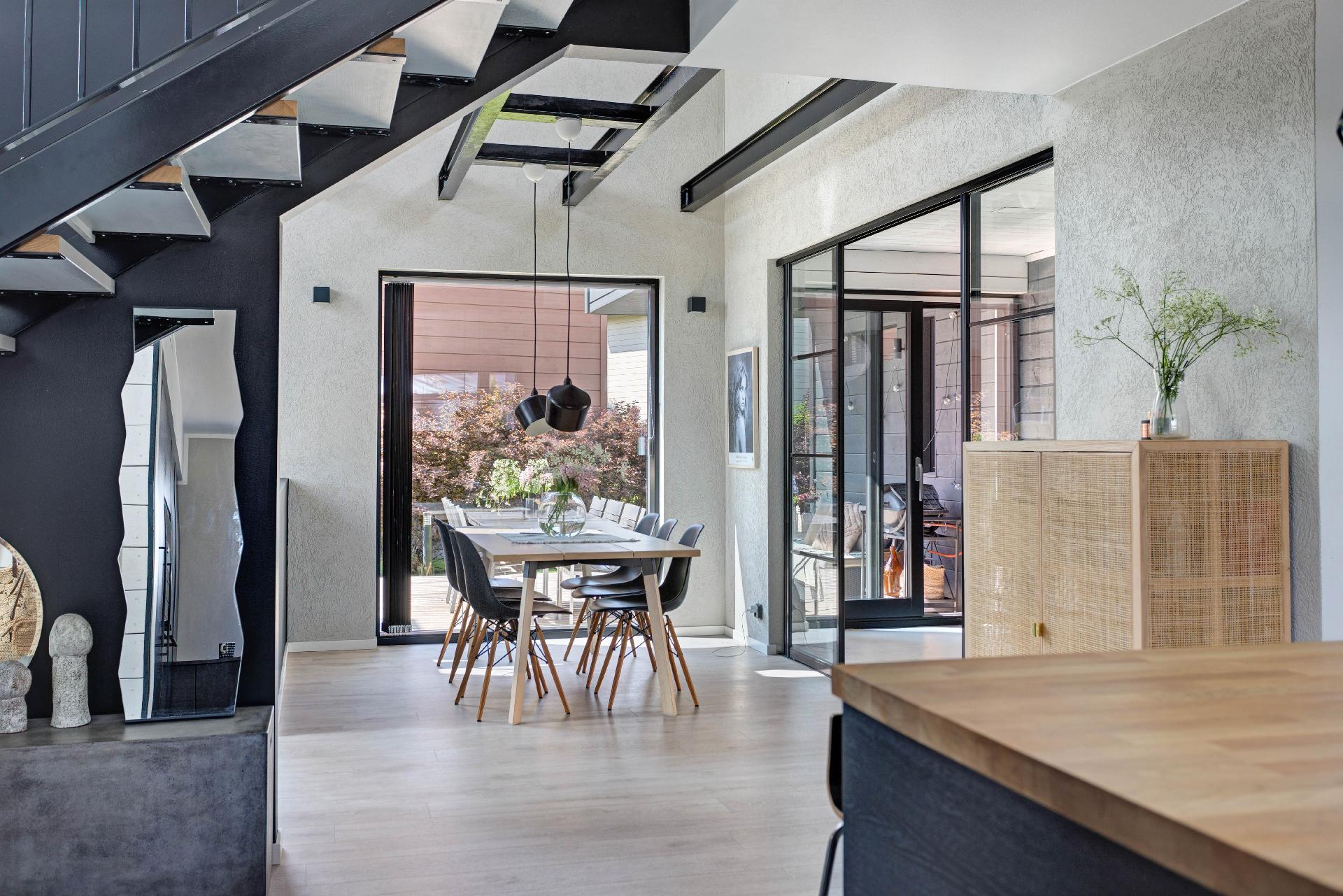 Rubiinikehä 25, Kivistö, Vantaa