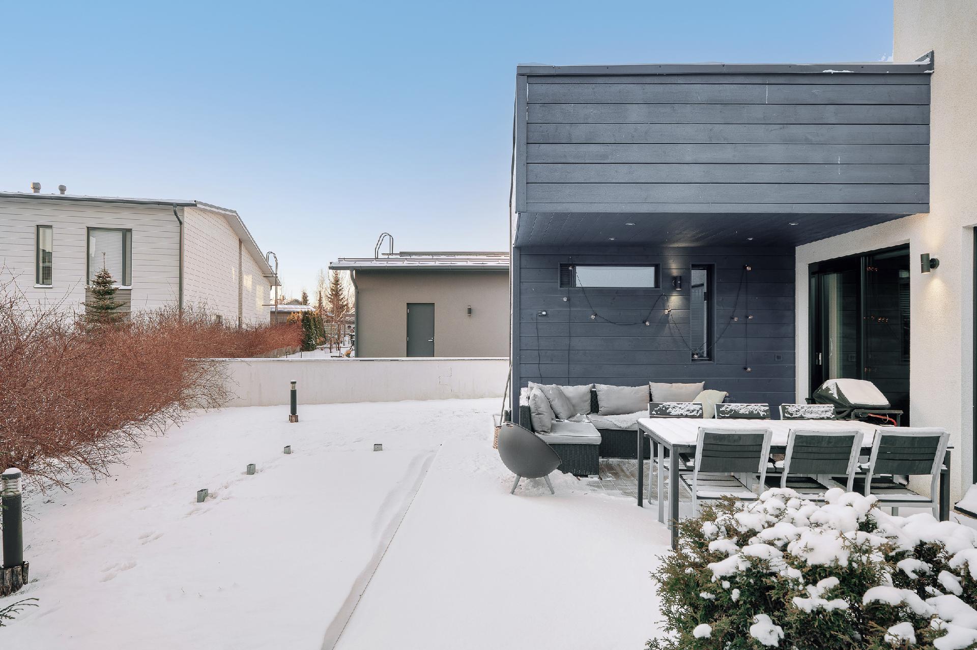 Rubiinikehä 25, Kivistö, Vantaa