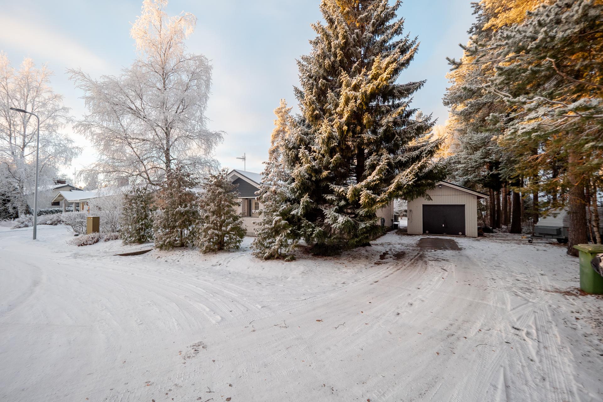 Raitakuja 7, Oulunsalo, Oulu