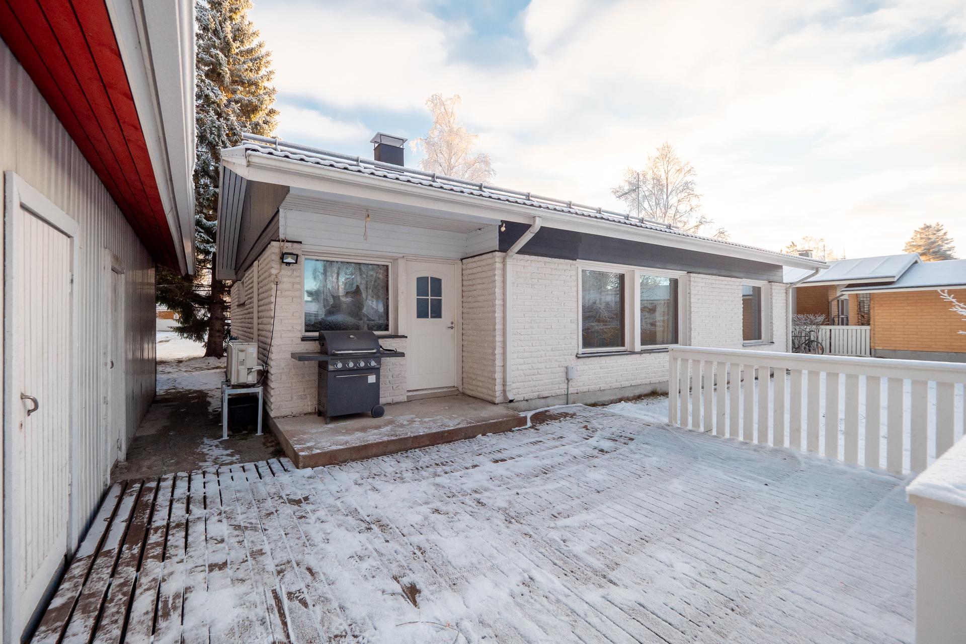 Raitakuja 7, Oulunsalo, Oulu