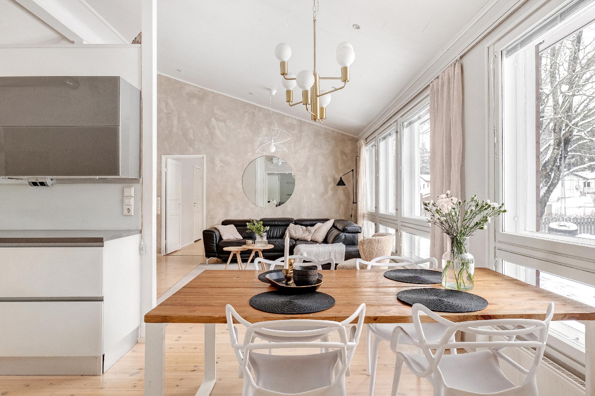 Karhutie 9, Jolkby, Kirkkonummi