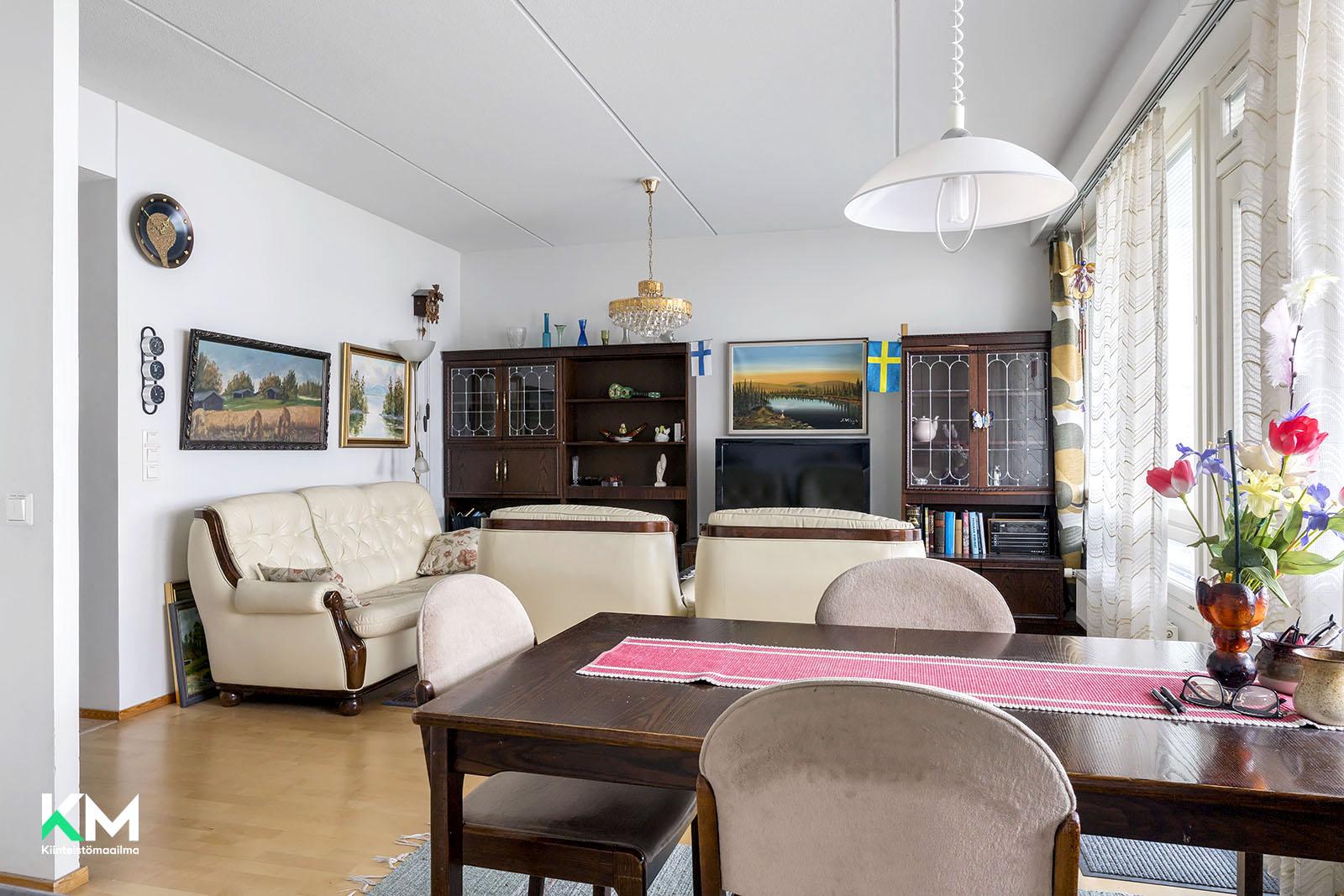 Kurkelantie 5, Värttö, Oulu