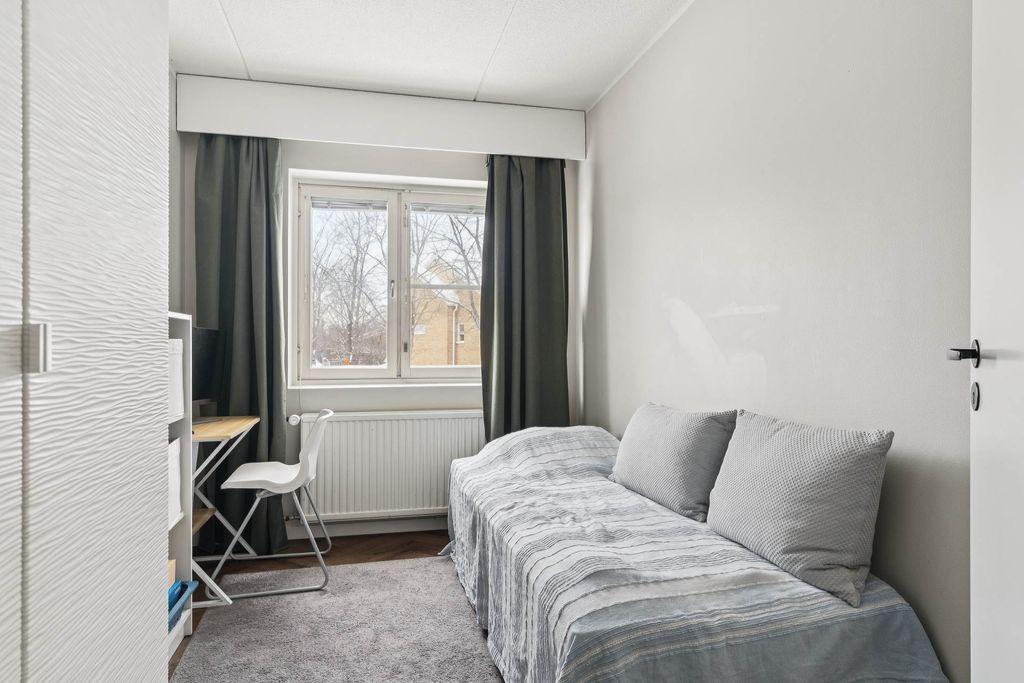 Tukkisillantie 20, Ylä-Malmi, Helsinki