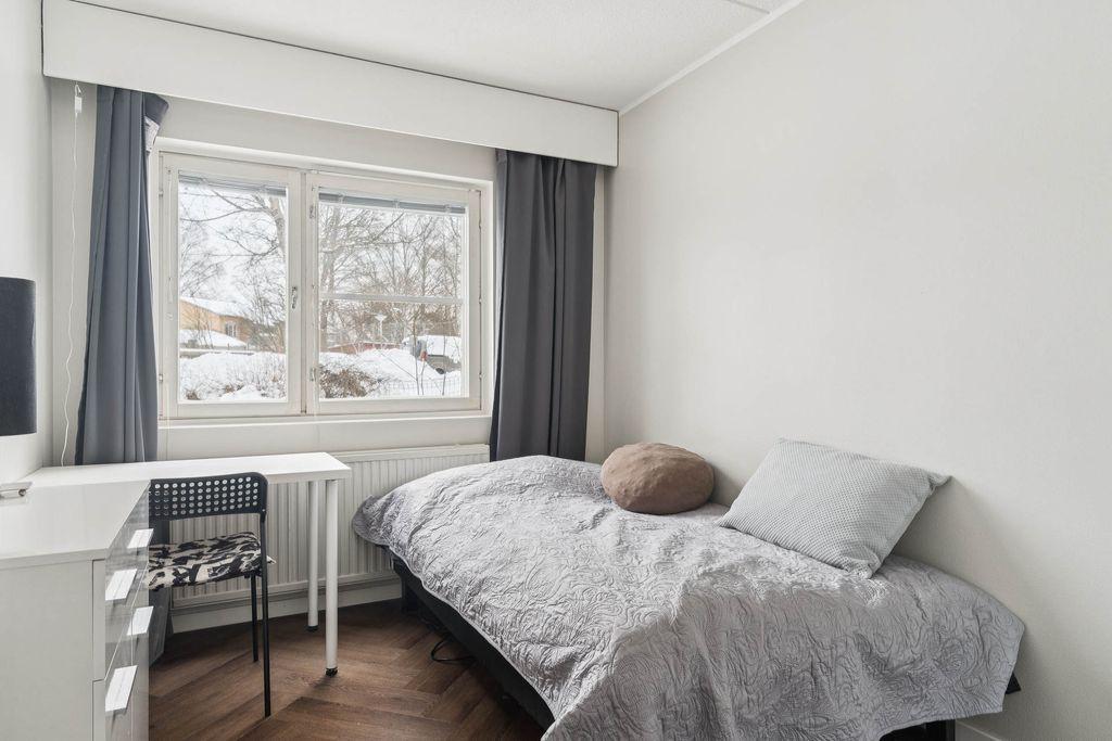 Tukkisillantie 20, Ylä-Malmi, Helsinki