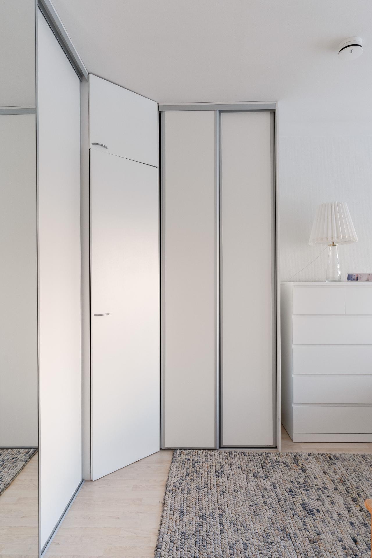 Neljäs Linja 12, Kallio, Helsinki