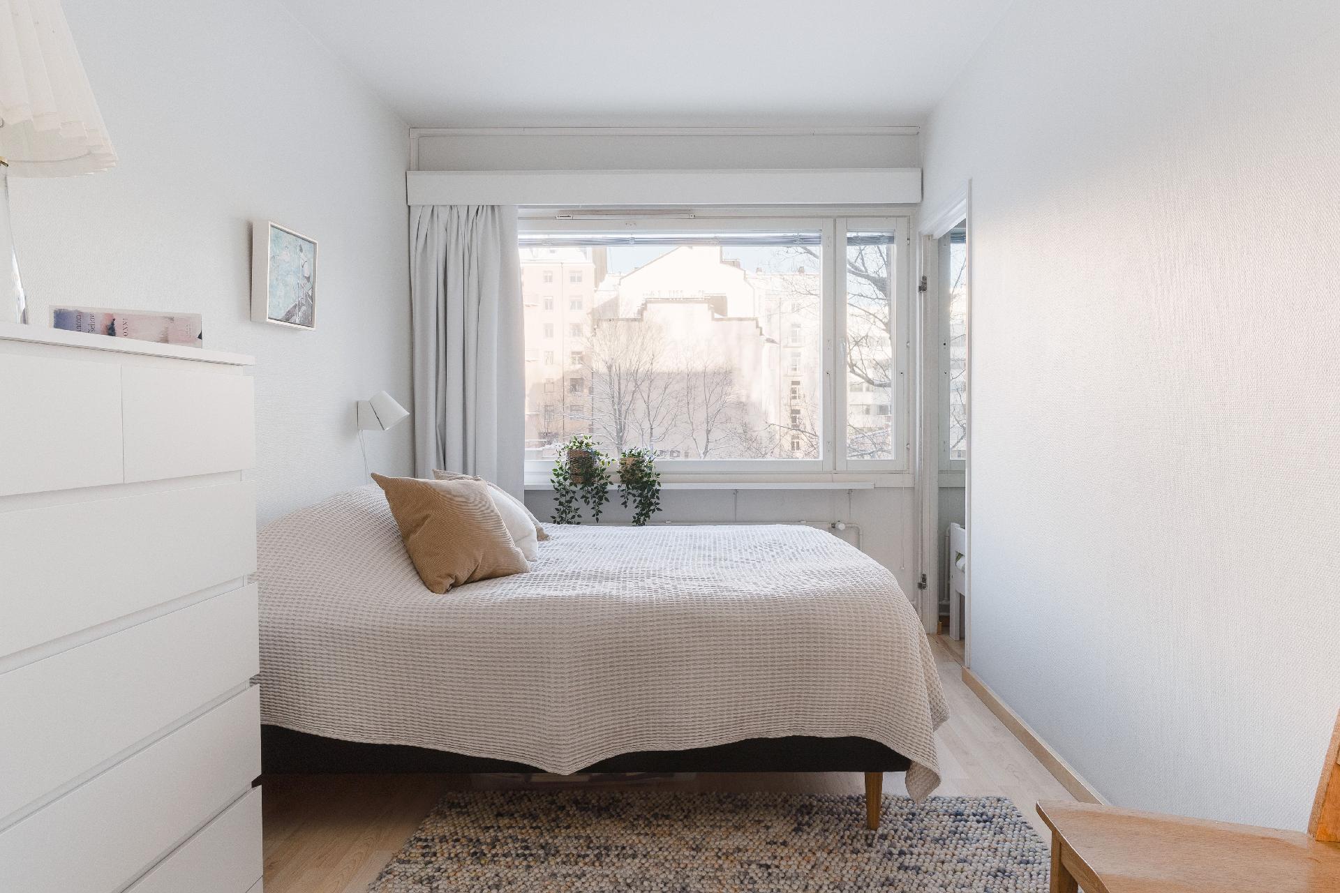 Neljäs Linja 12, Kallio, Helsinki