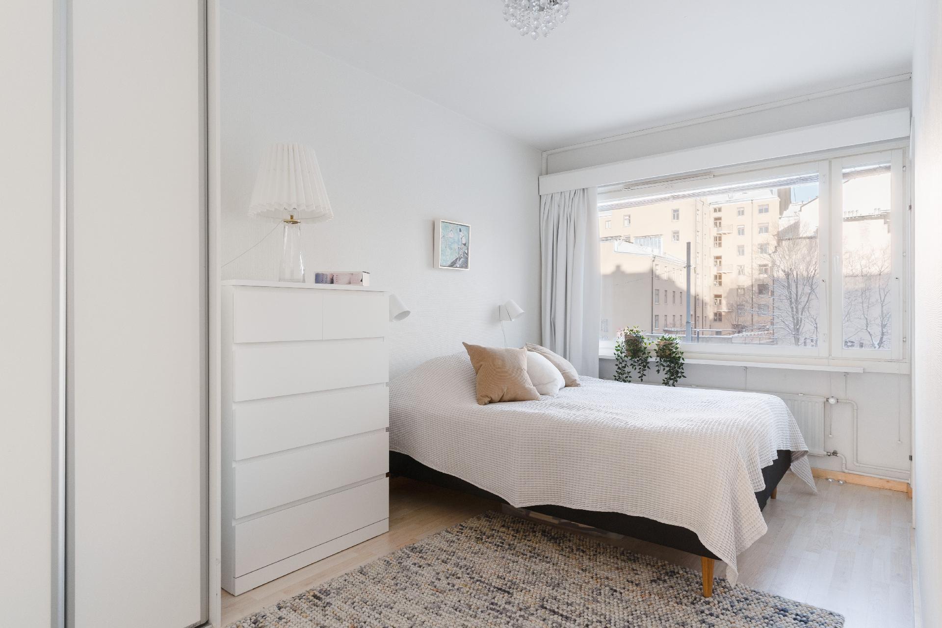 Neljäs Linja 12, Kallio, Helsinki