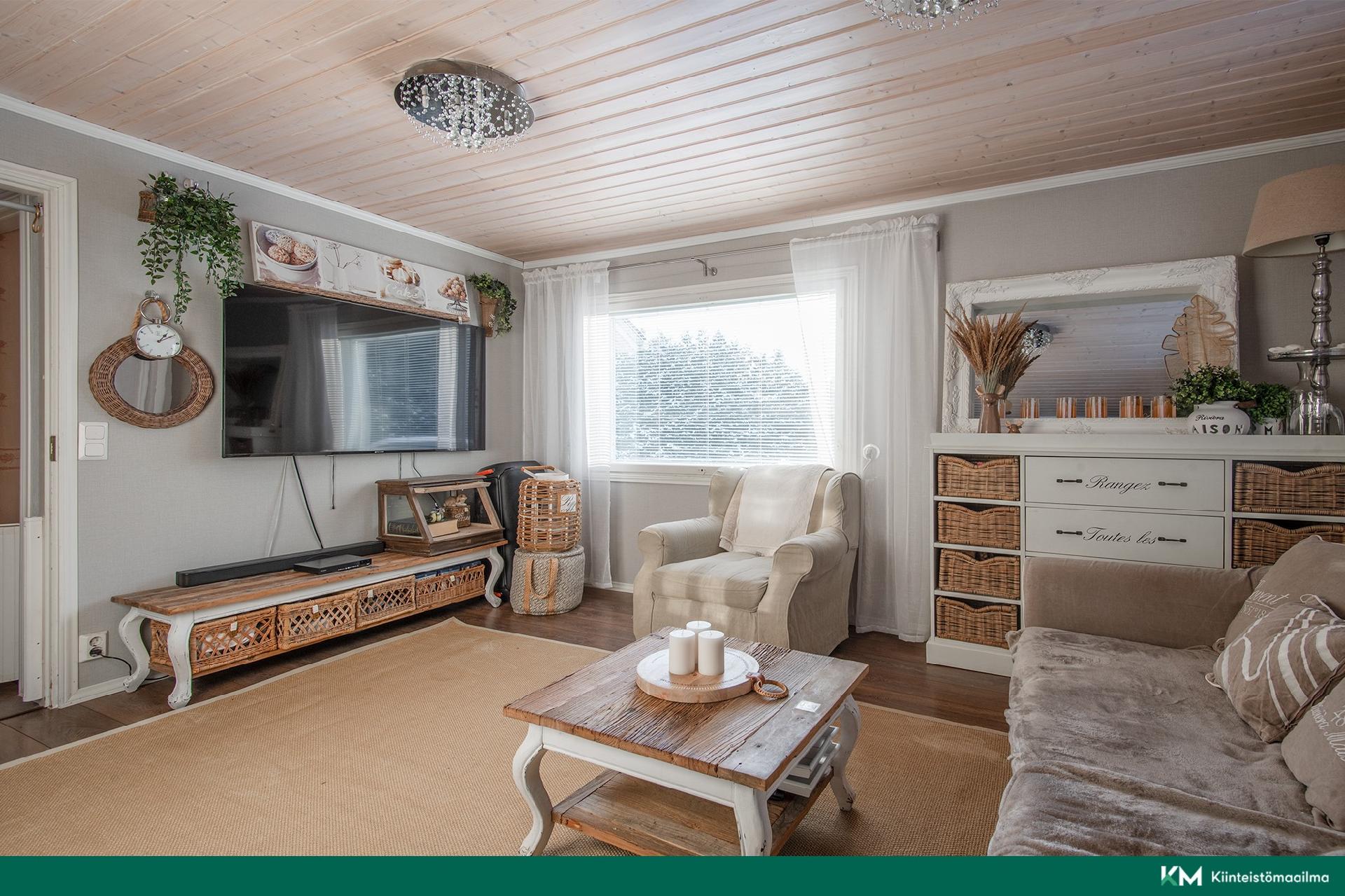 Loimaankatu 3, Moisio, Turku