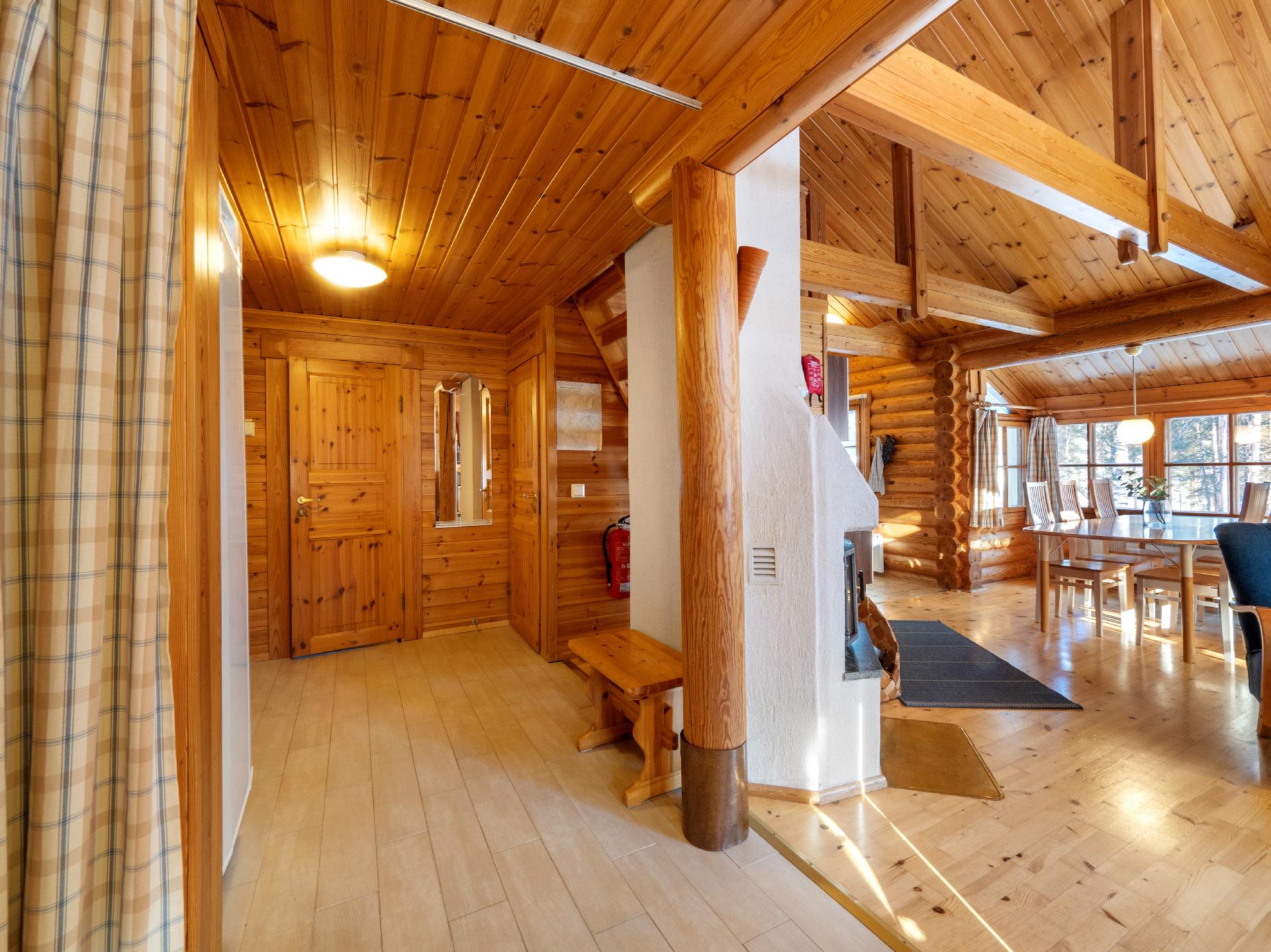 Mustarintasentie 6-10, Koli, Lieksa