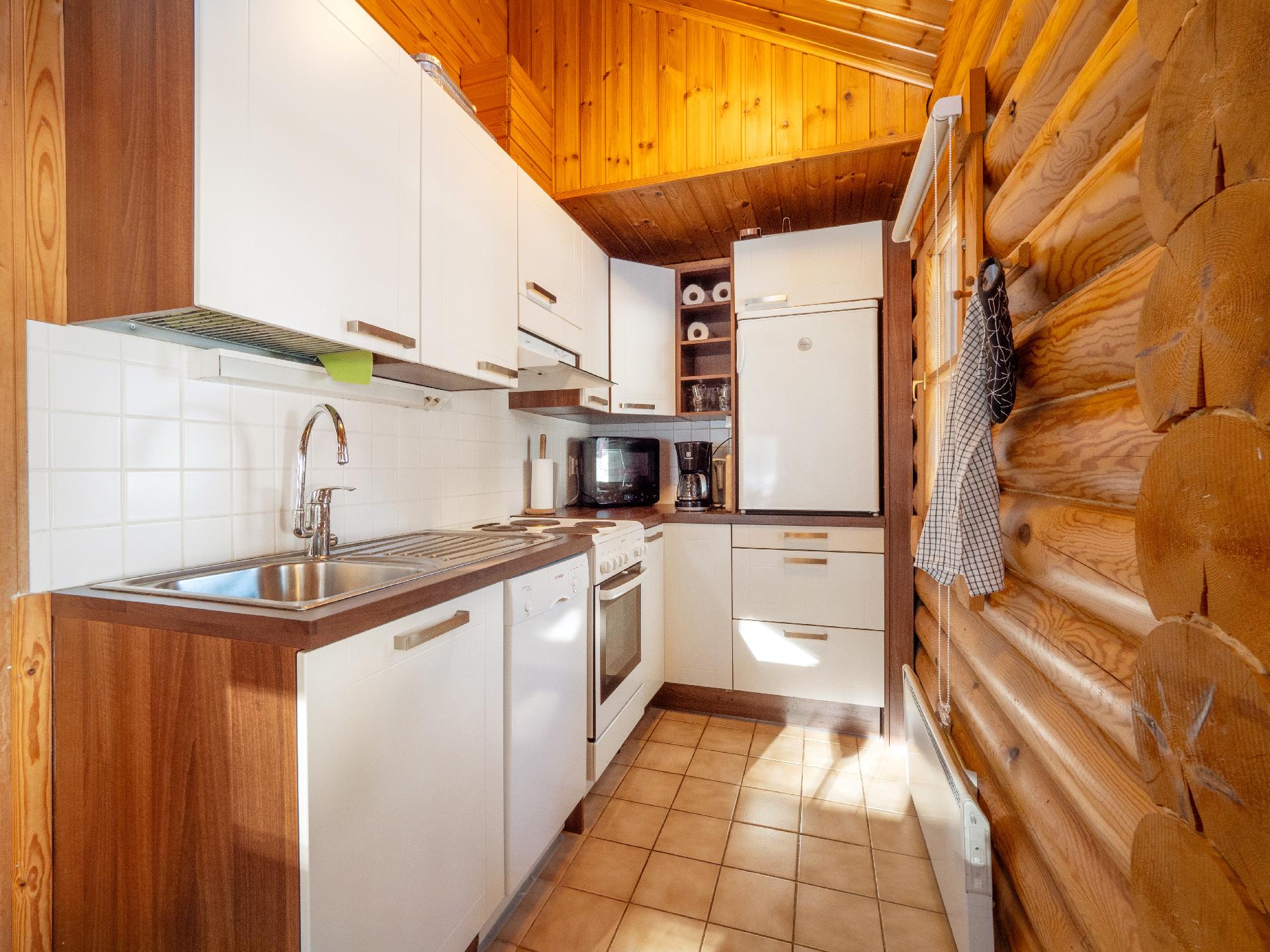 Mustarintasentie 6-10, Koli, Lieksa