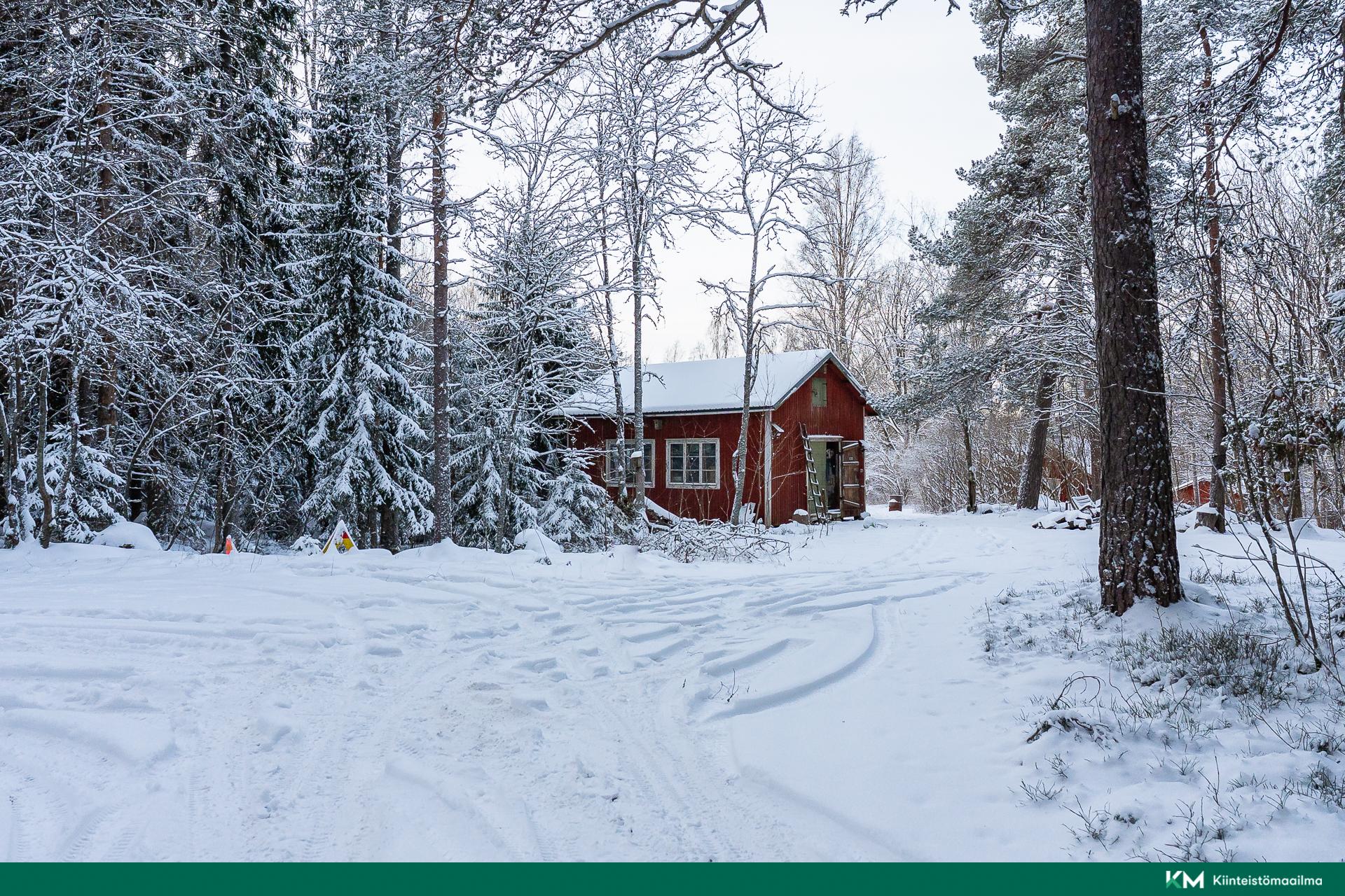 Tie pihaan, näkymä Sikosaarentieltä