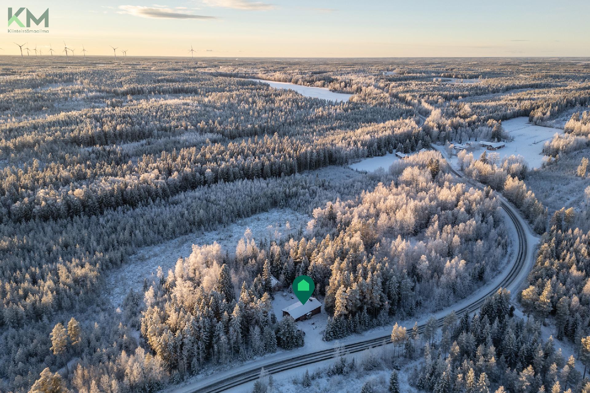 Kalajäisjärvi taustalla