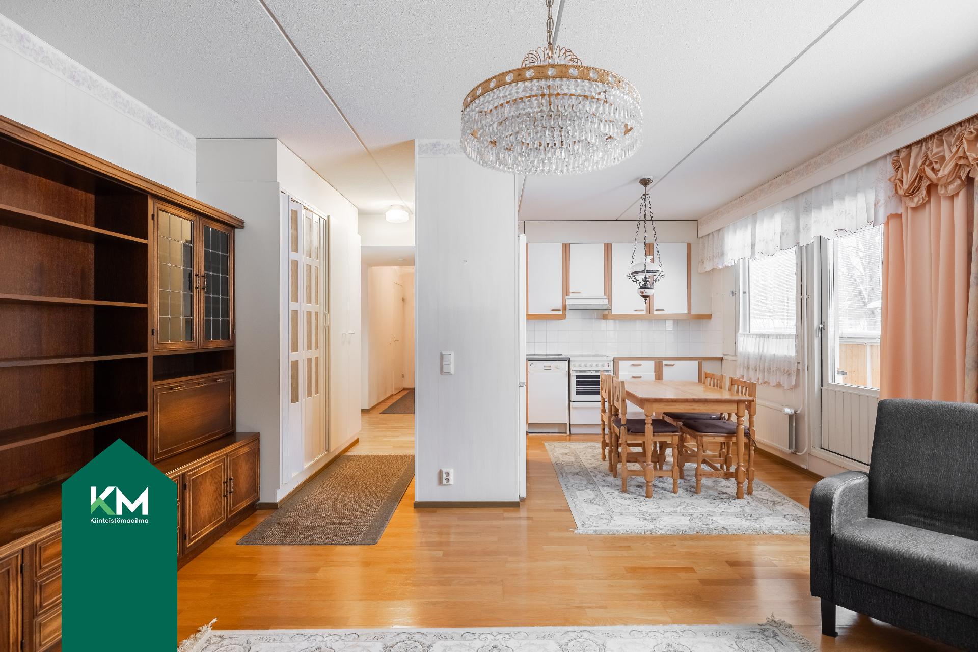 Mikkelinkatu 4, Karhula, Kotka