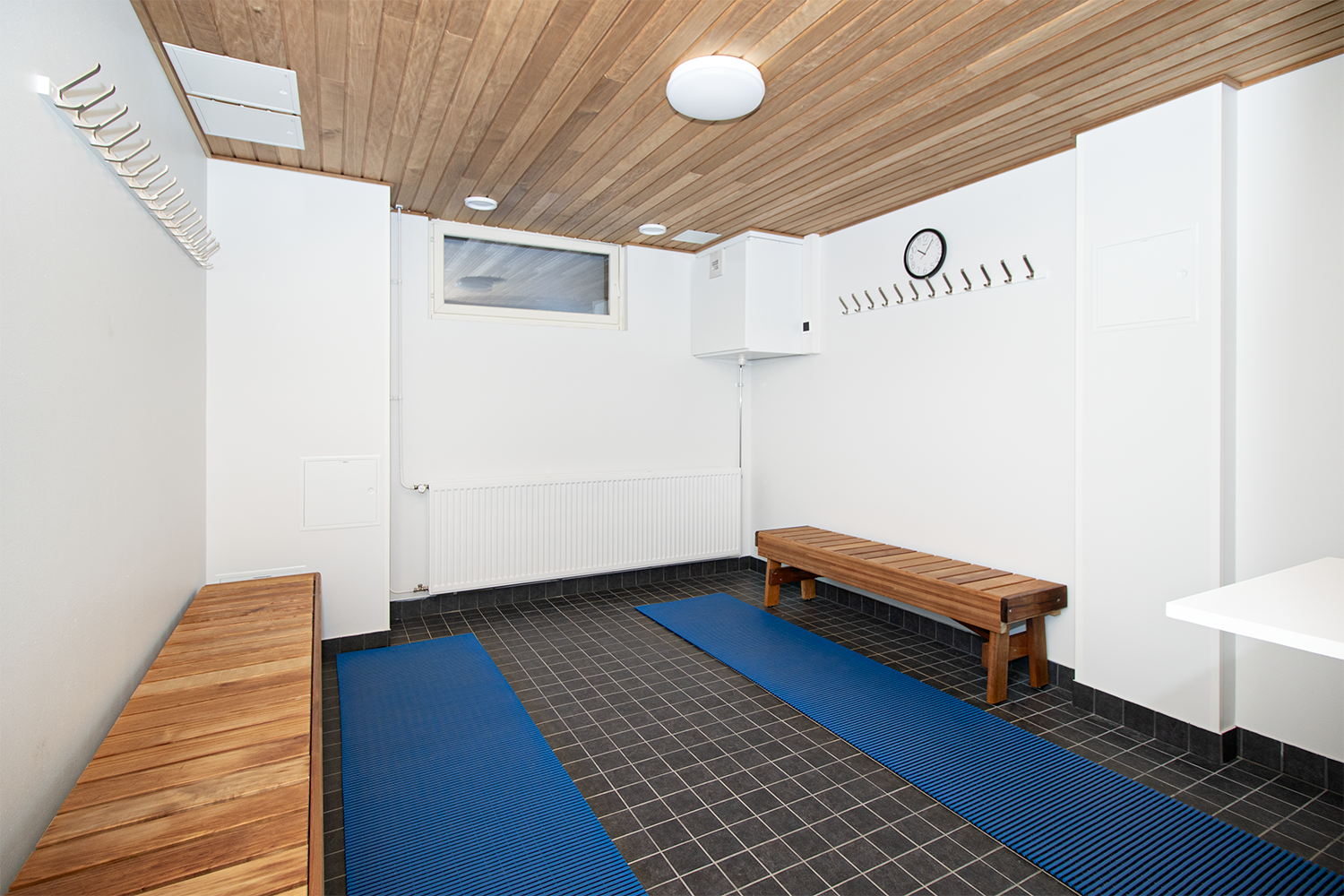 Taloyhtiön saunatilat.