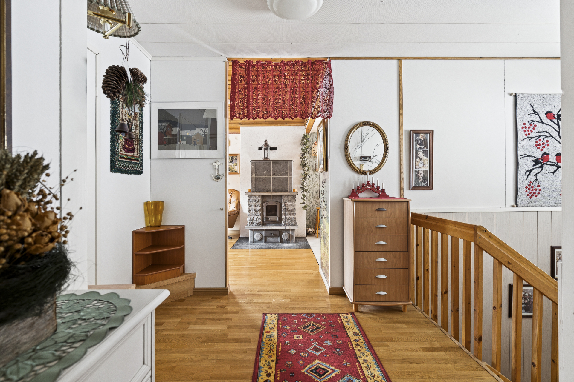 Yläkerran aula