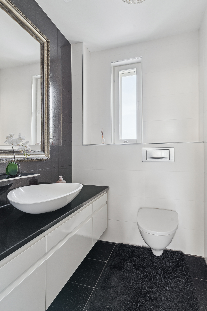 Kortesuontie 5, Tapanila, Helsinki