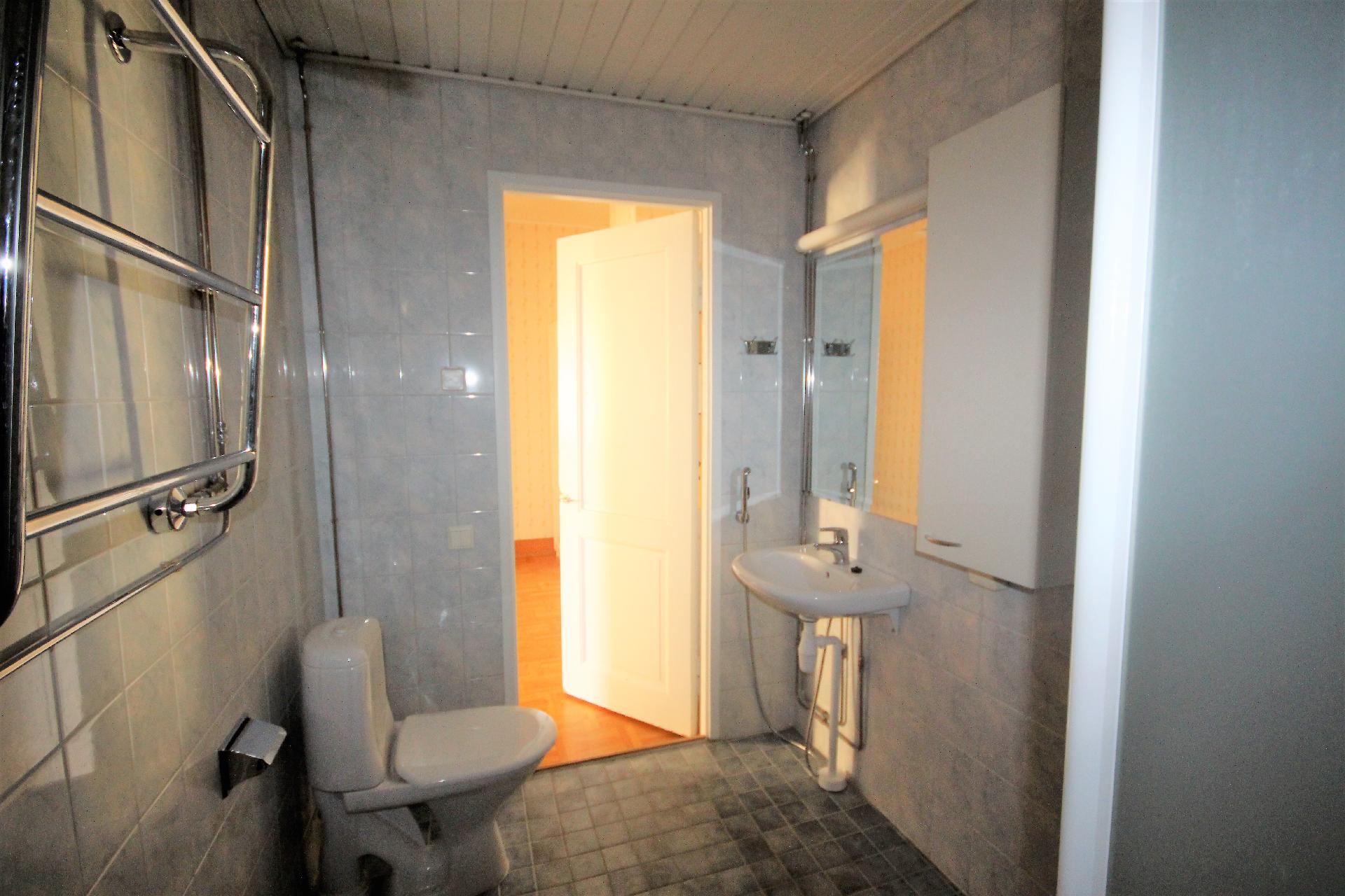 Keskuskatu 23, Kotkansaari, Kotka