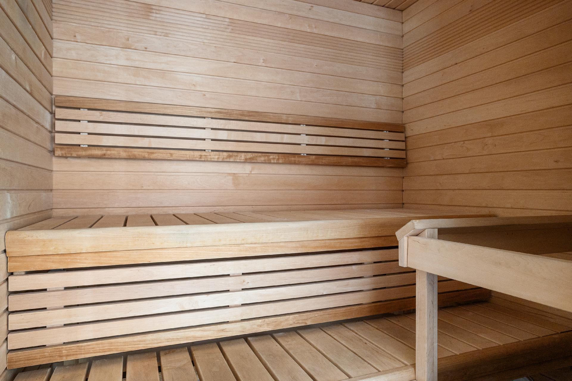 Kaikukatu 2, Kasarminmäki, Kouvola